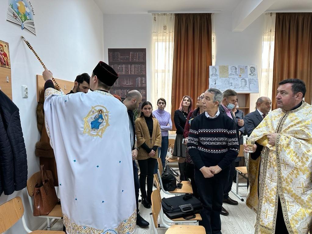 Școala din satul Păncești-Bacău, a fost sfințită