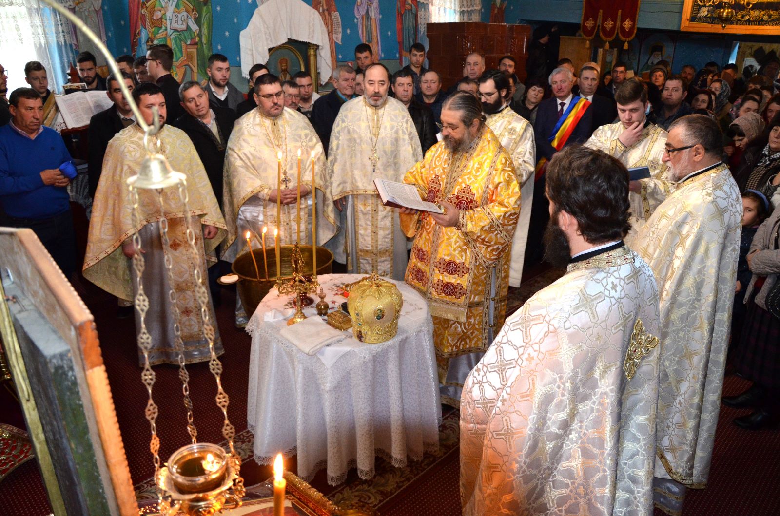 Biserica „Sfântul Pantelimon” din Bașeu-Hudești are un nou paroh