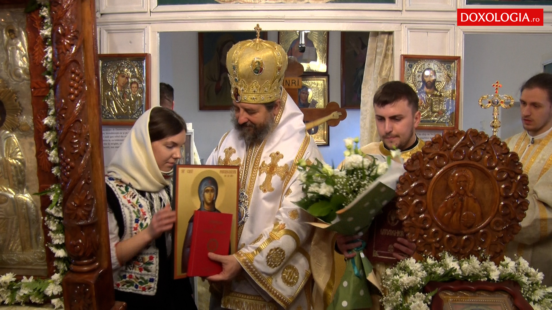 (Video) Slujbă arhierească și hirotonie la Parohia Bodeasa
