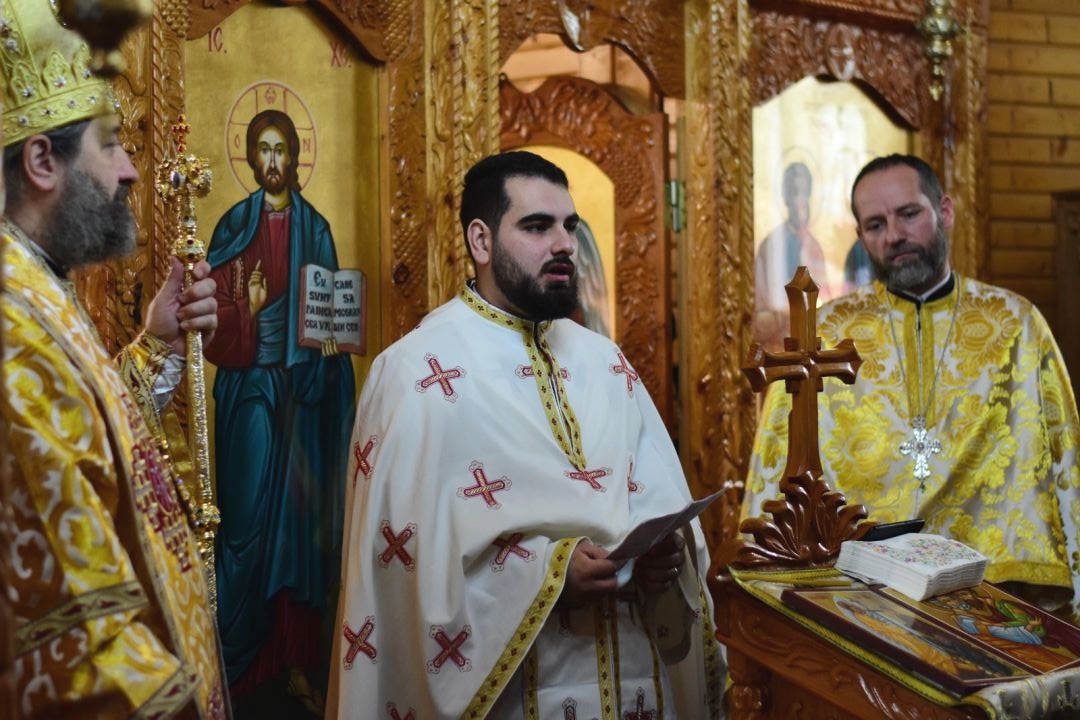 Parohia Șendreni - Frumușica are începând de astăzi un nou preot paroh