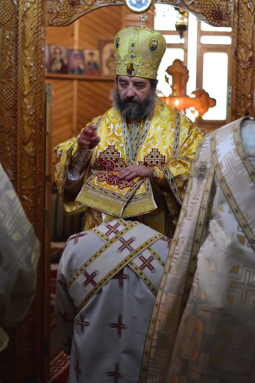 Parohia Șendreni - Frumușica are începând de astăzi un nou preot paroh