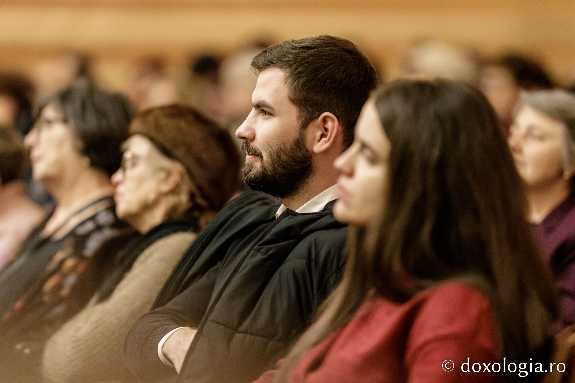 PS Macarie, o nouă apariție editorială: Mărturiile episcopului pelerin au fost prezentate la BCU Iași