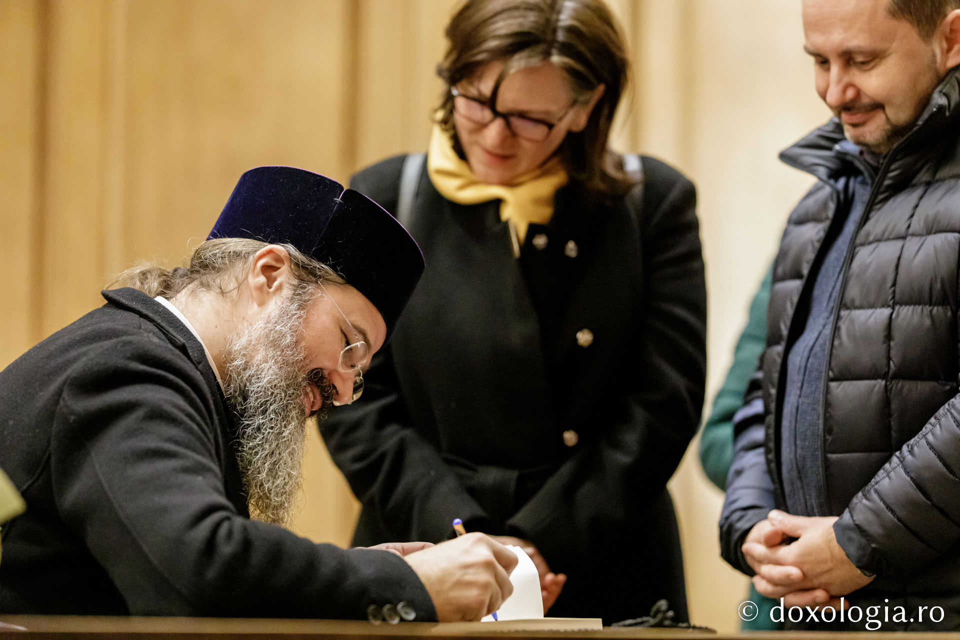 PS Macarie, o nouă apariție editorială: Mărturiile episcopului pelerin au fost prezentate la BCU Iași