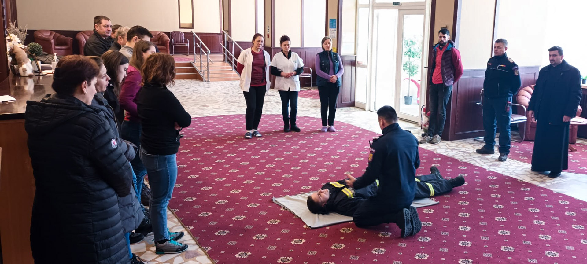 Instructaj PSI pentru angajații „Casa Pelerinul” din Durău