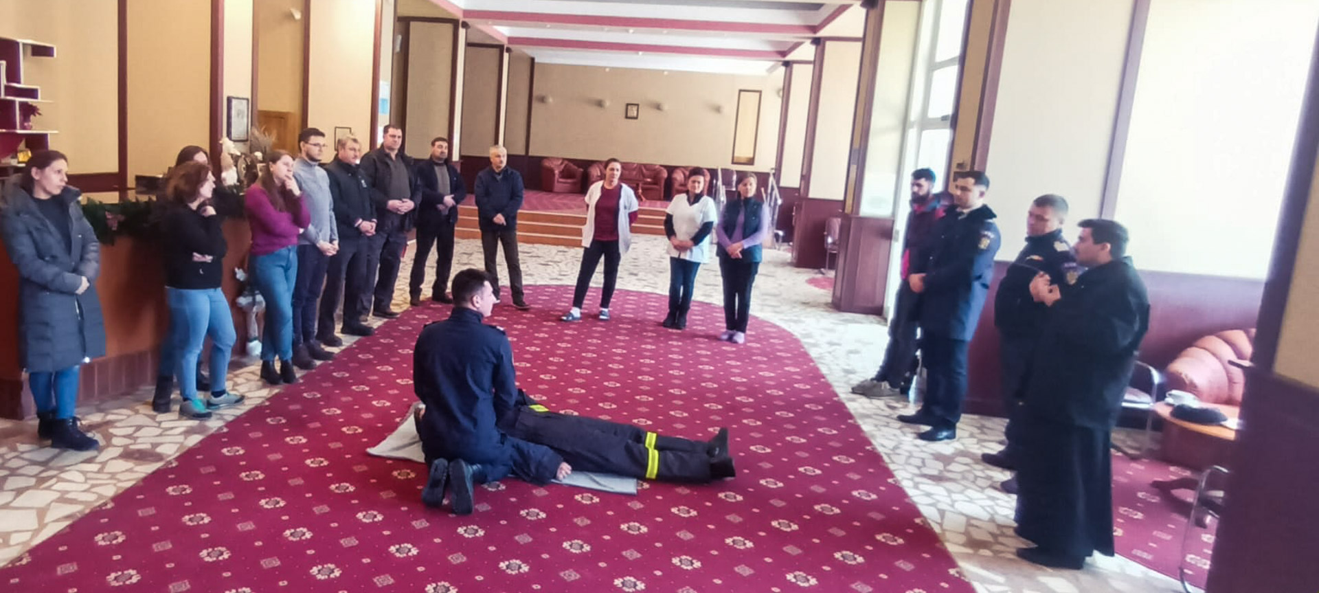 Instructaj PSI pentru angajații „Casa Pelerinul” din Durău