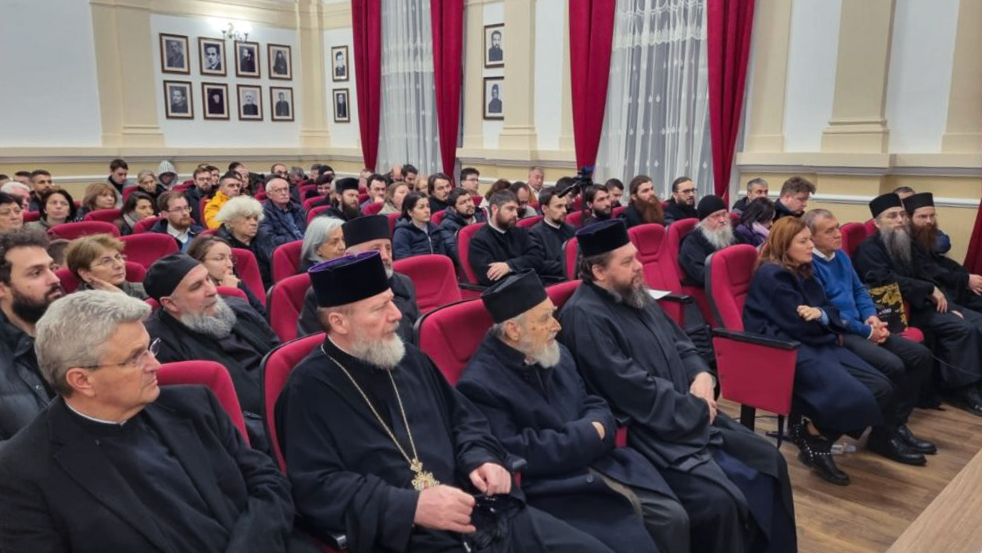 Părintele Agapie Corbu a conferențiat la invitația ASCOR Arad