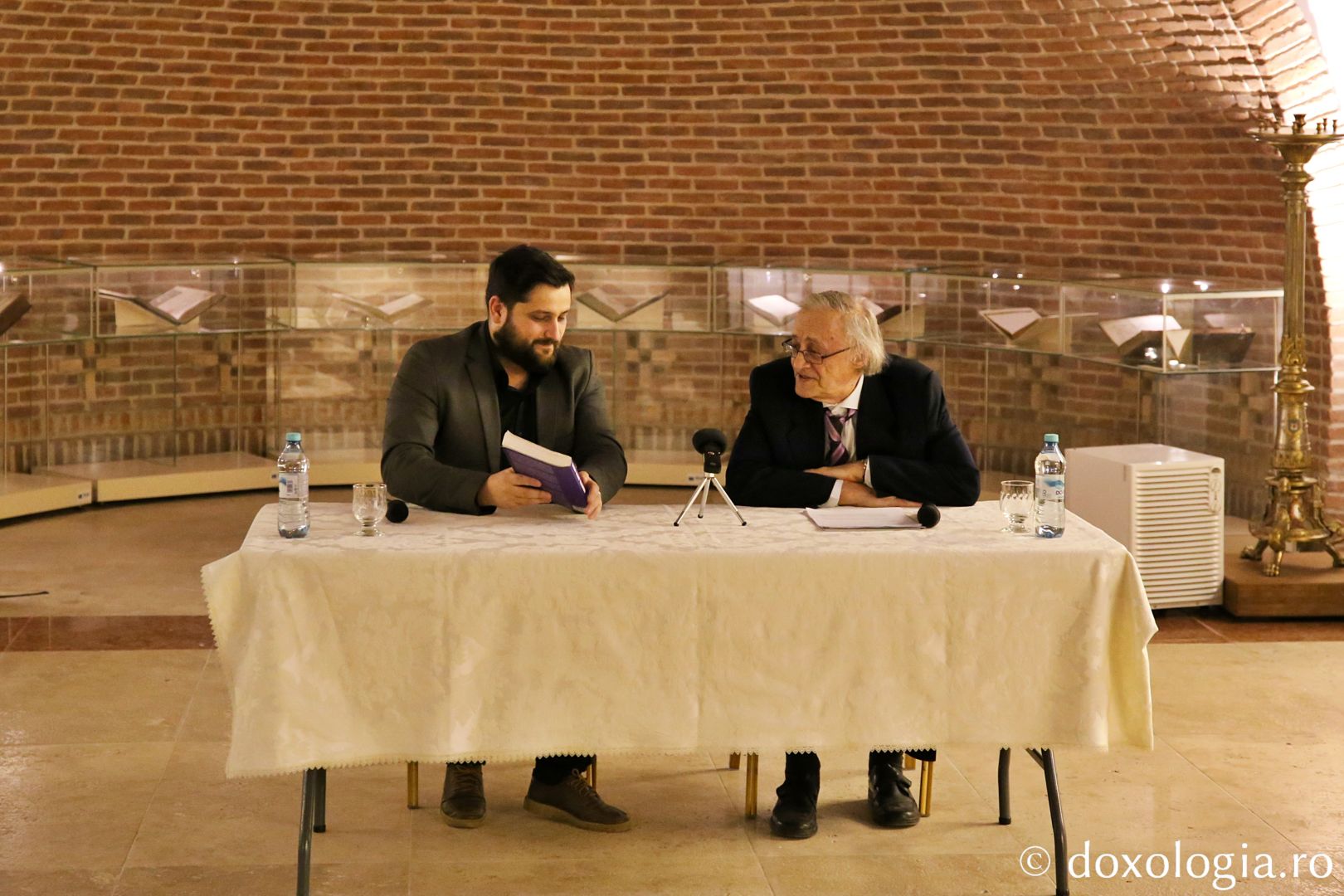 Conferință despre un titan al bioeticii creștine, la Muzeul Mitropolitan din Iași