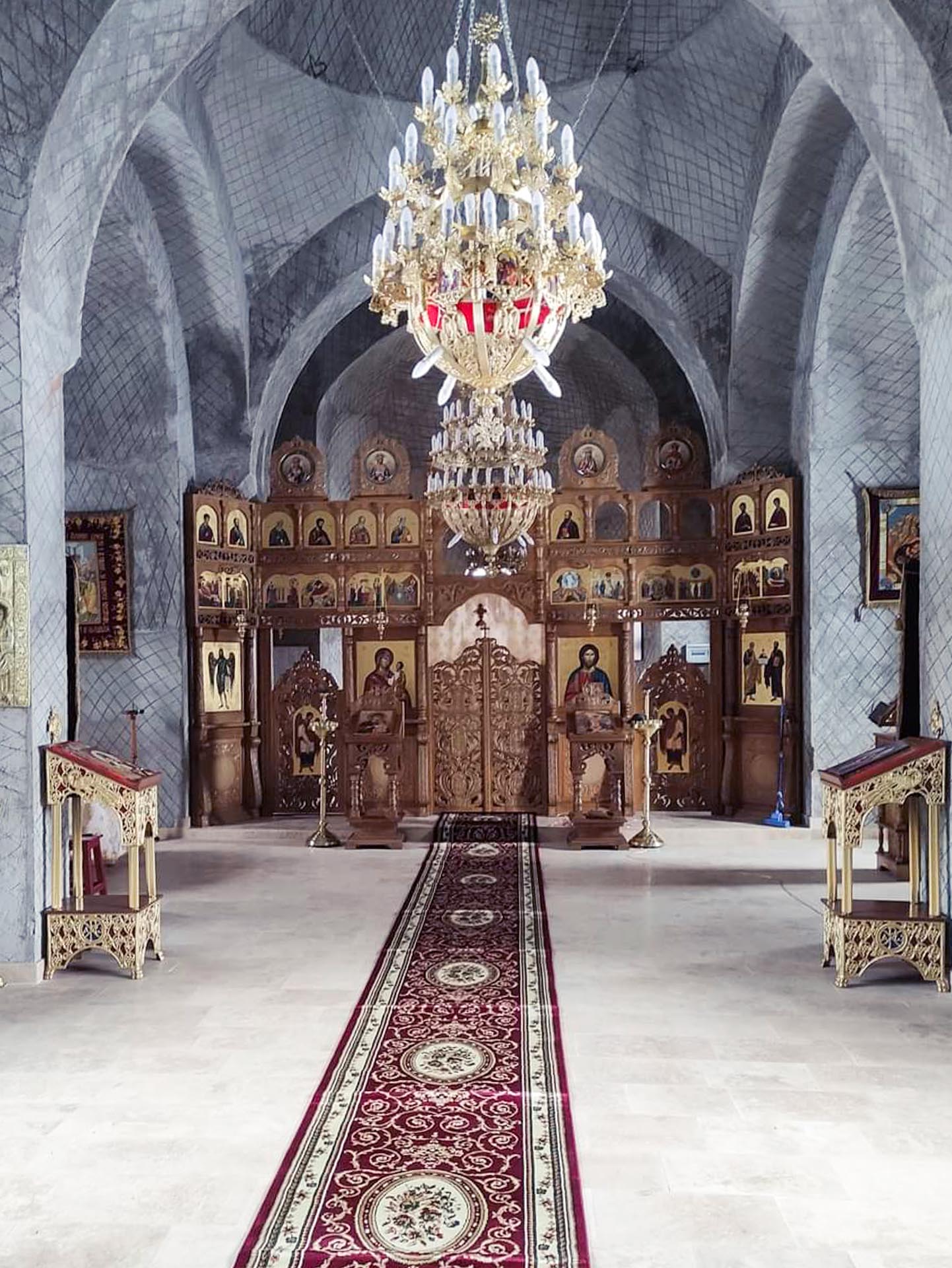 Înaltpreasfințitul Teofan a slujit la Parohia Pietriș, Dolhești