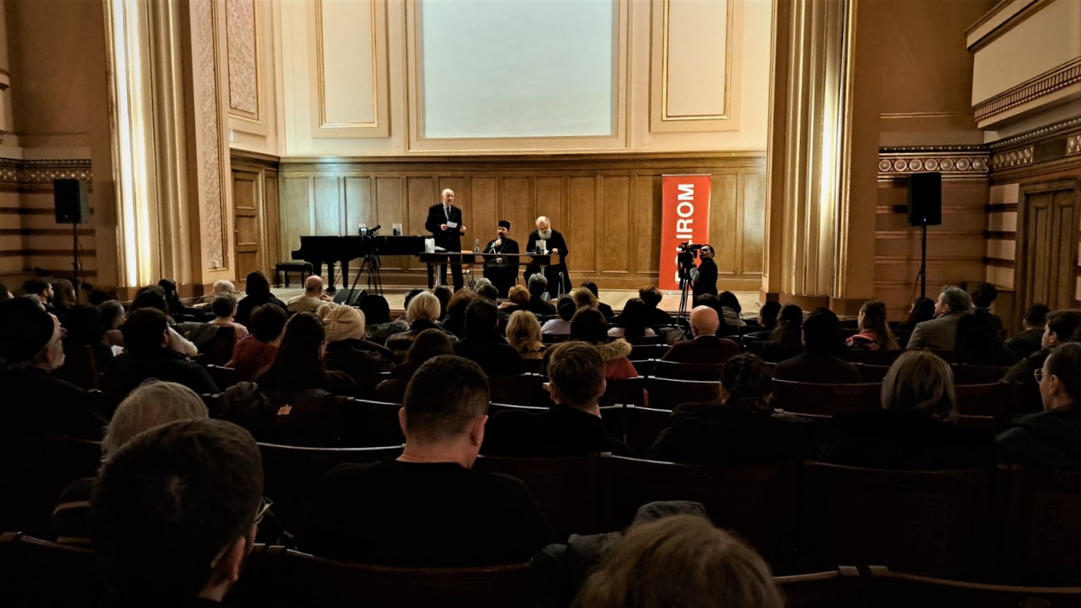 (Video) Preasfinţitul Părinte Episcop Macarie Drăgoi a lansat la Iași cartea „În misiune pe tărâmul vikingilor. Mărturiile unui episcop pelerin”