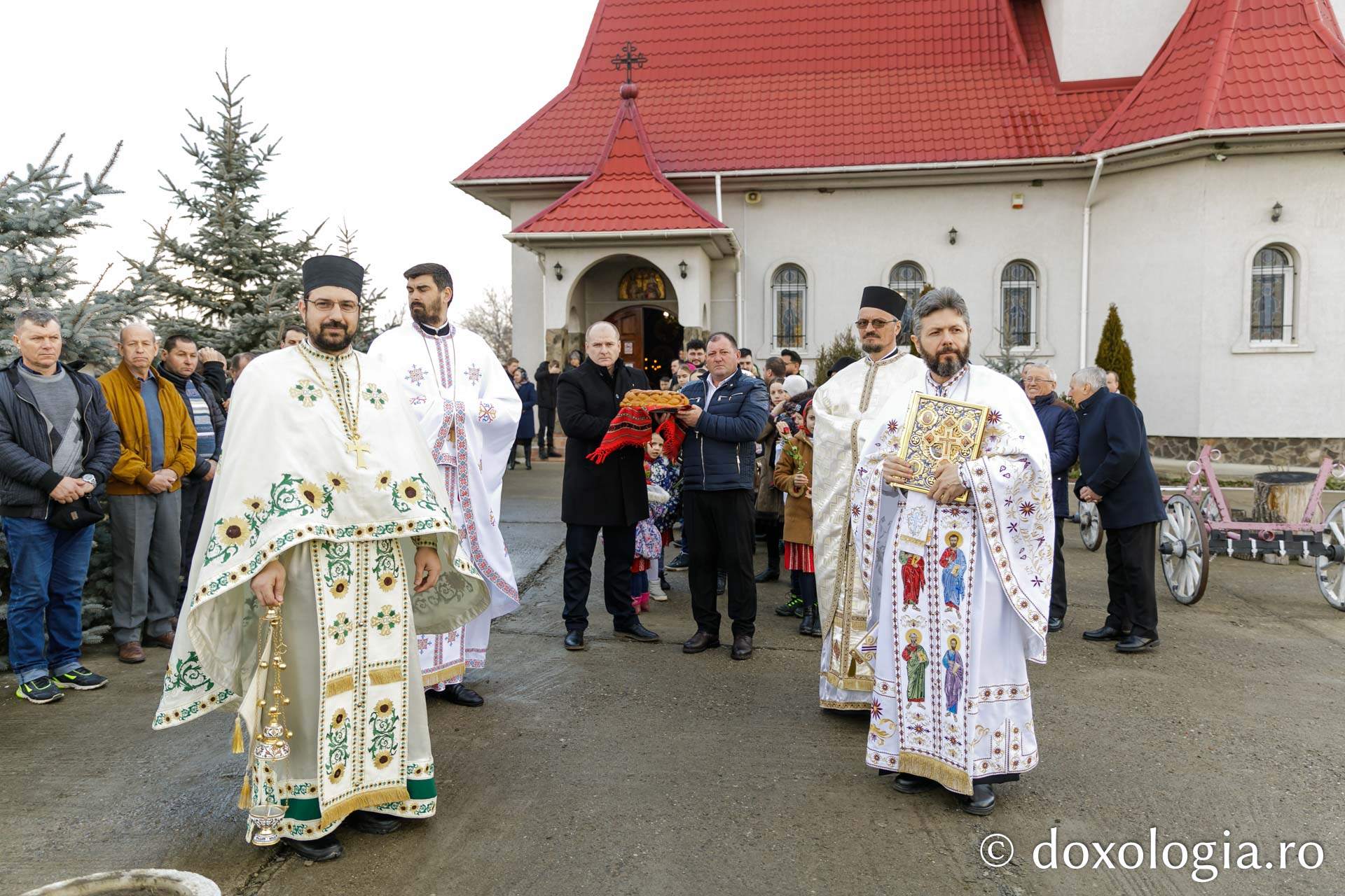 Cel de-al nouălea copil al preotului de la Parohia Frenciugi a fost botezat de PS Antonie