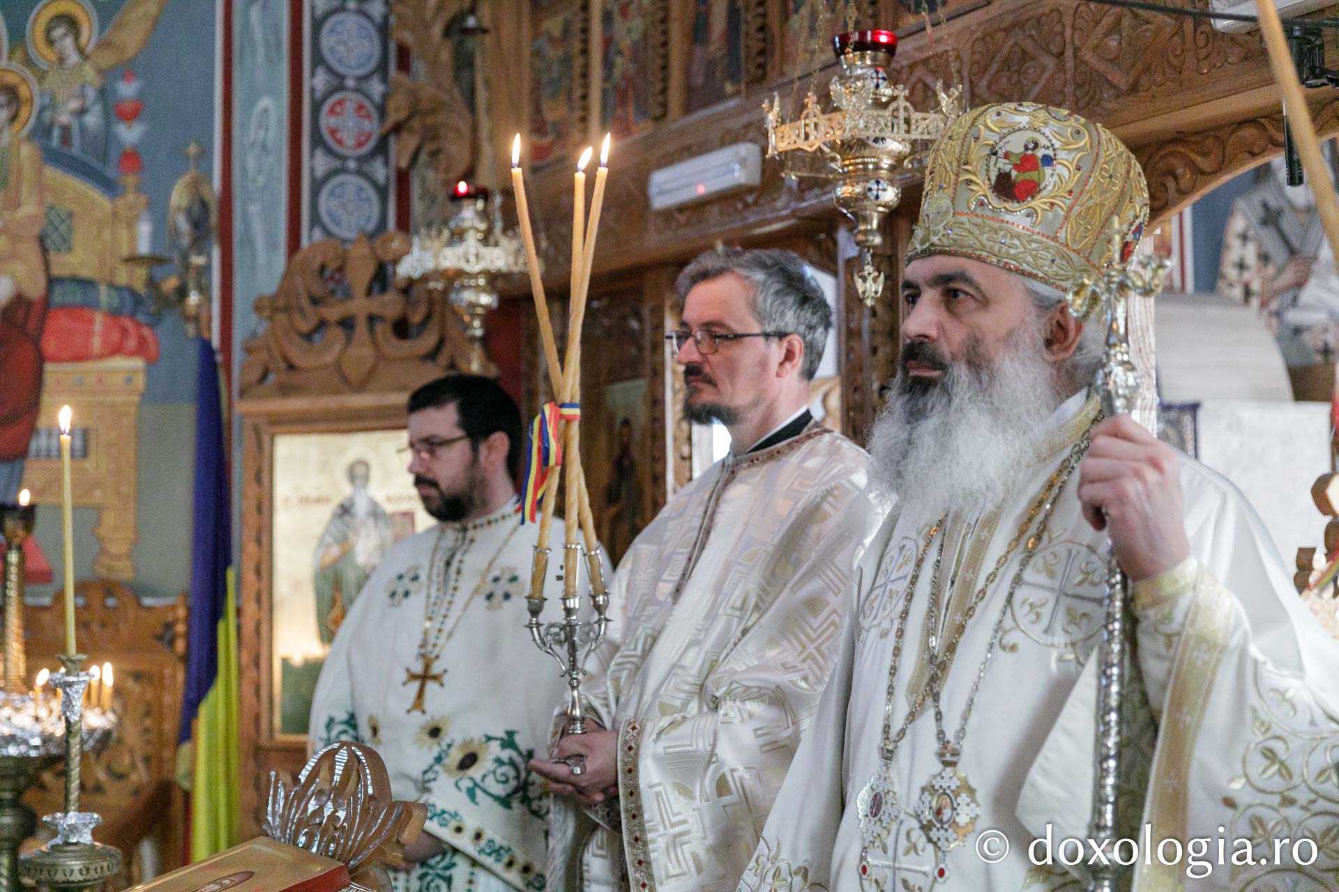 Cel de-al nouălea copil al preotului de la Parohia Frenciugi a fost botezat de PS Antonie