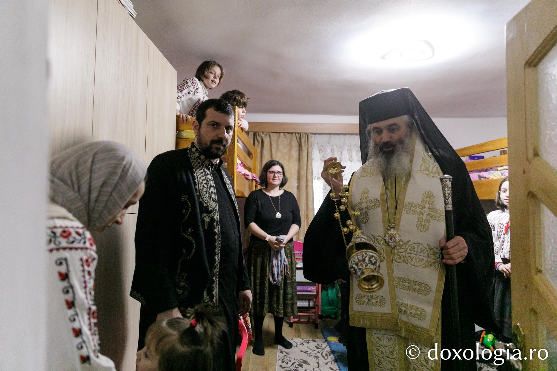 Cel de-al nouălea copil al preotului de la Parohia Frenciugi a fost botezat de PS Antonie