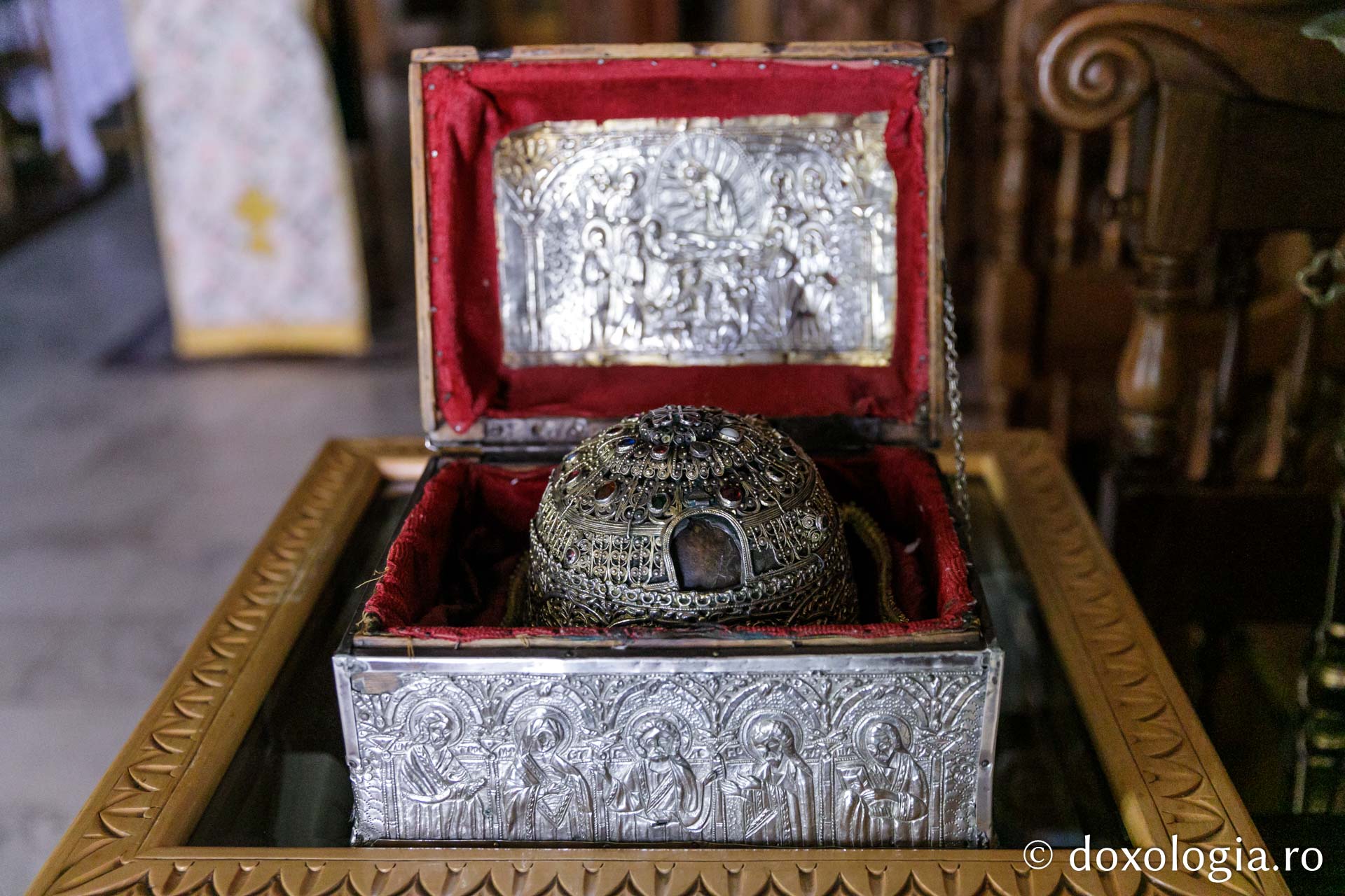 Odoarele mănăstirii Makrimallis din insula Evia, Grecia