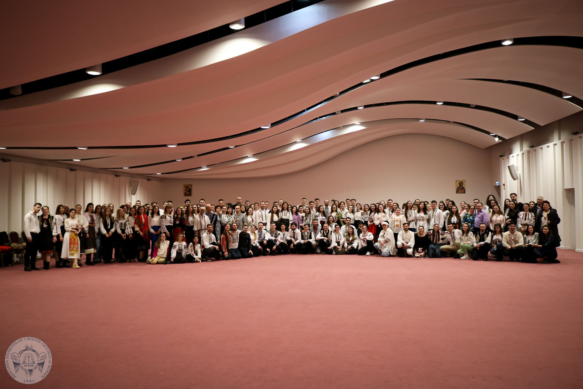 Spectacol caritabil ASCOR Iași „O seară românească”