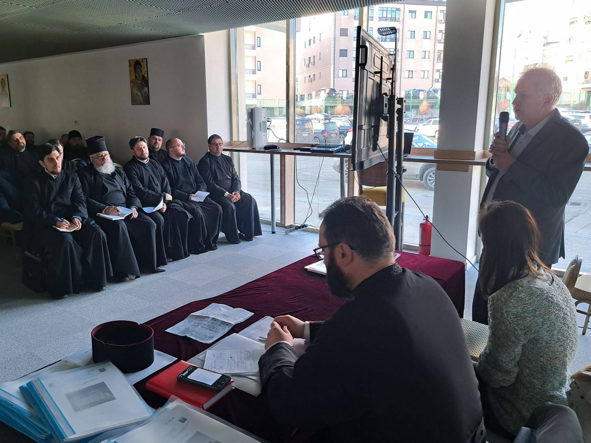 Pastorația persoanelor vârstnice și protecția mediului, temele principale la ședința administrativă lunară a Protopopiatului Iași I