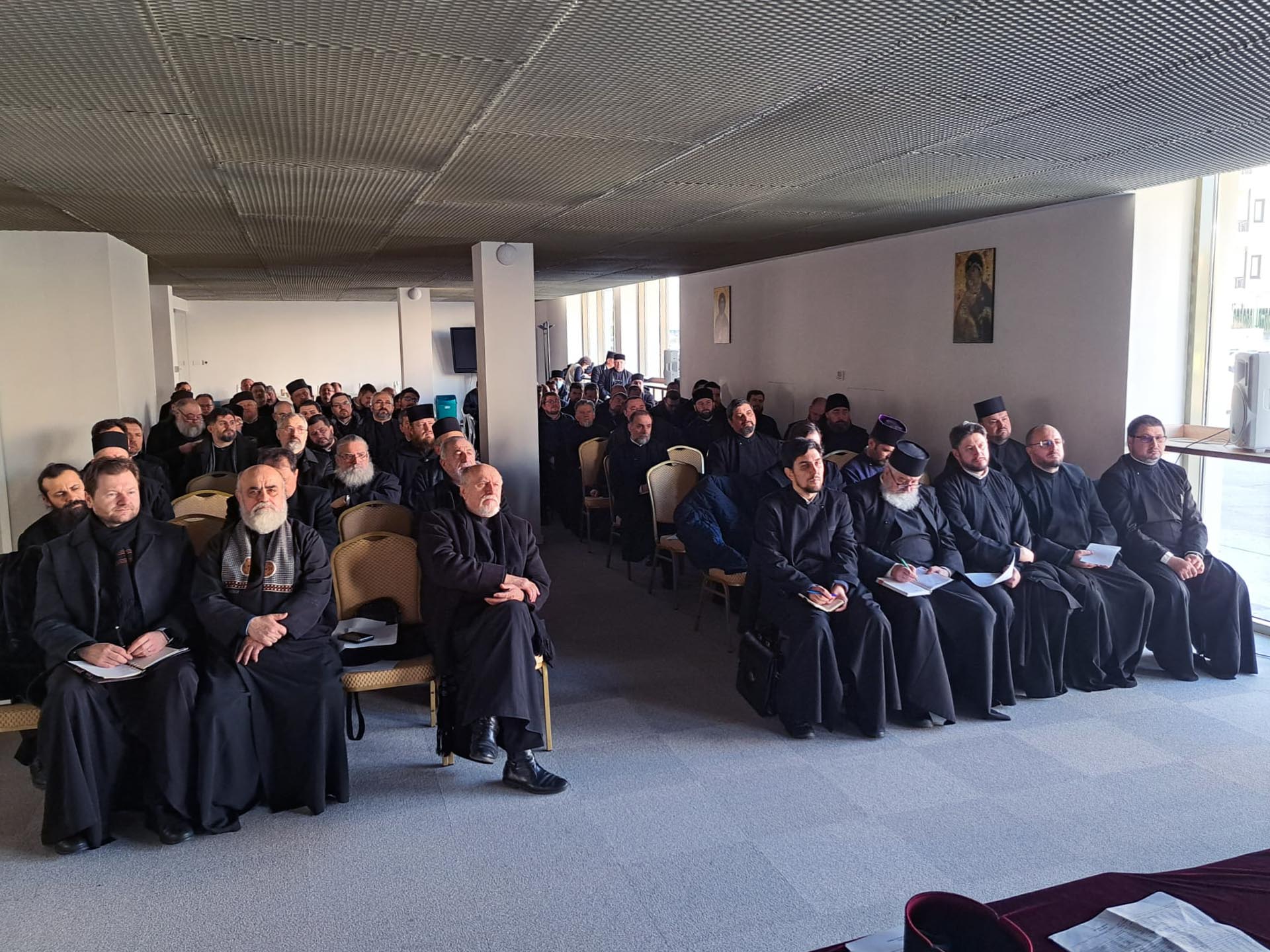 Pastorația persoanelor vârstnice și protecția mediului, temele principale la ședința administrativă lunară a Protopopiatului Iași I