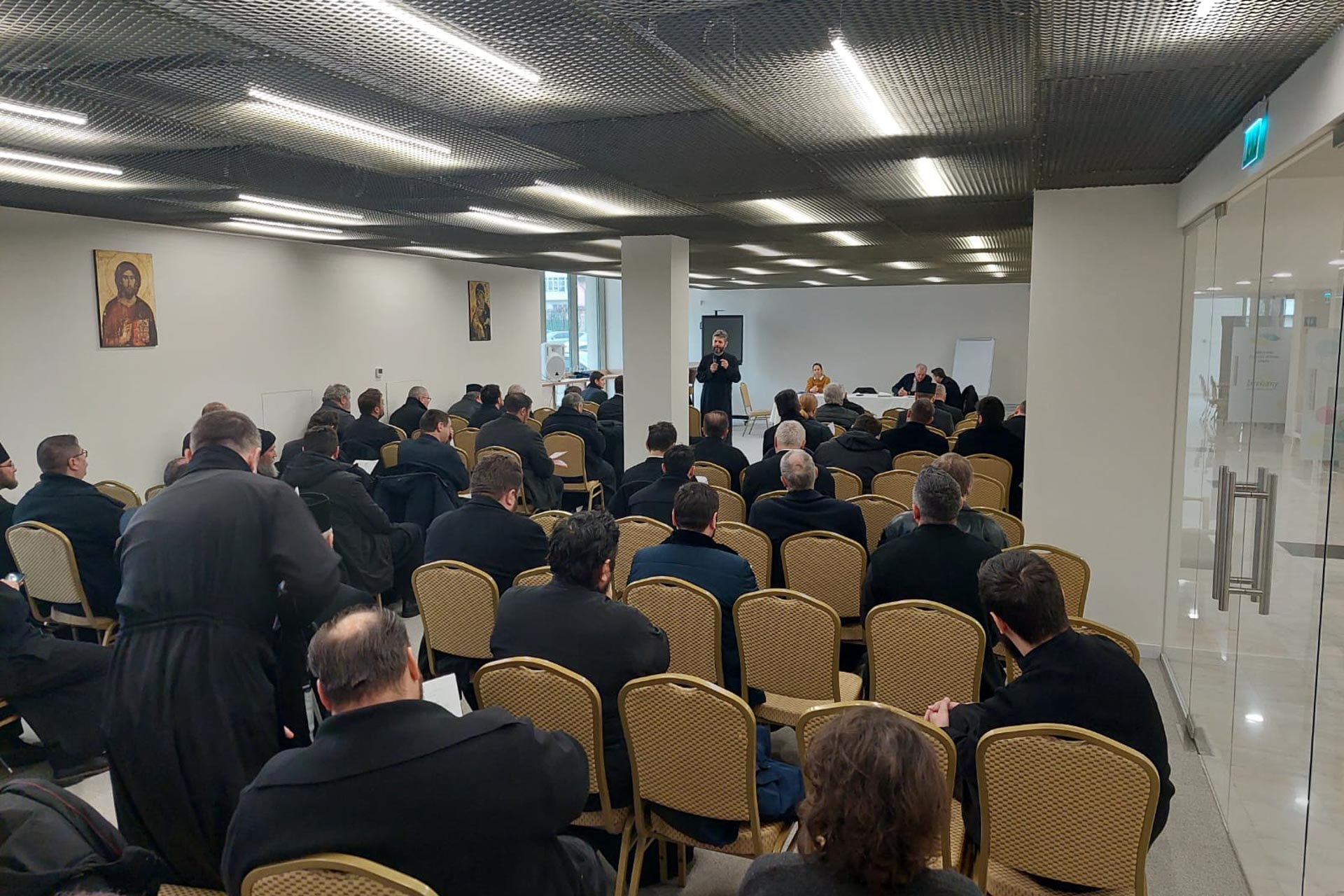 Preoții Protopopiatului Iași III în ședință lunară