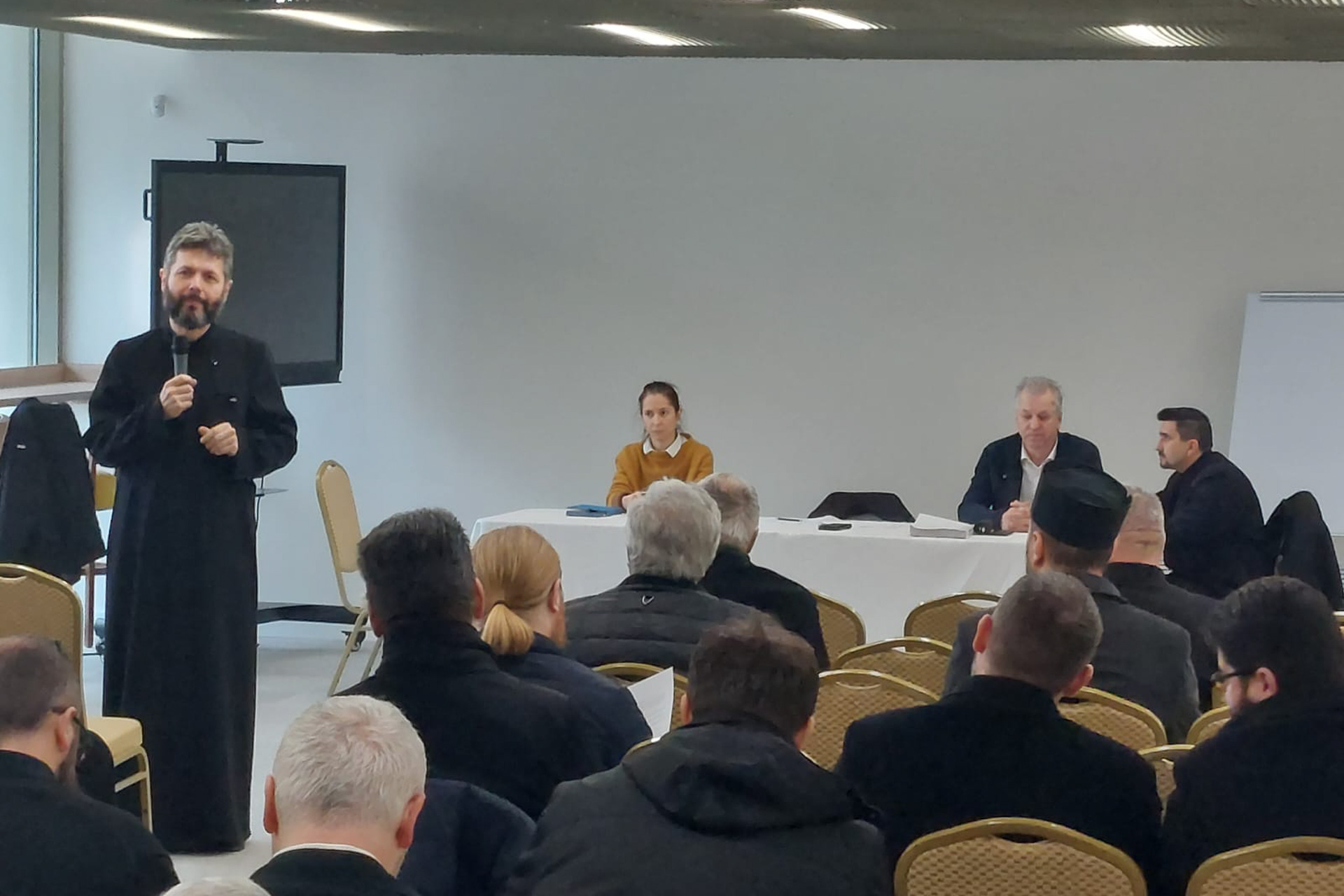 Preoții Protopopiatului Iași III în ședință lunară