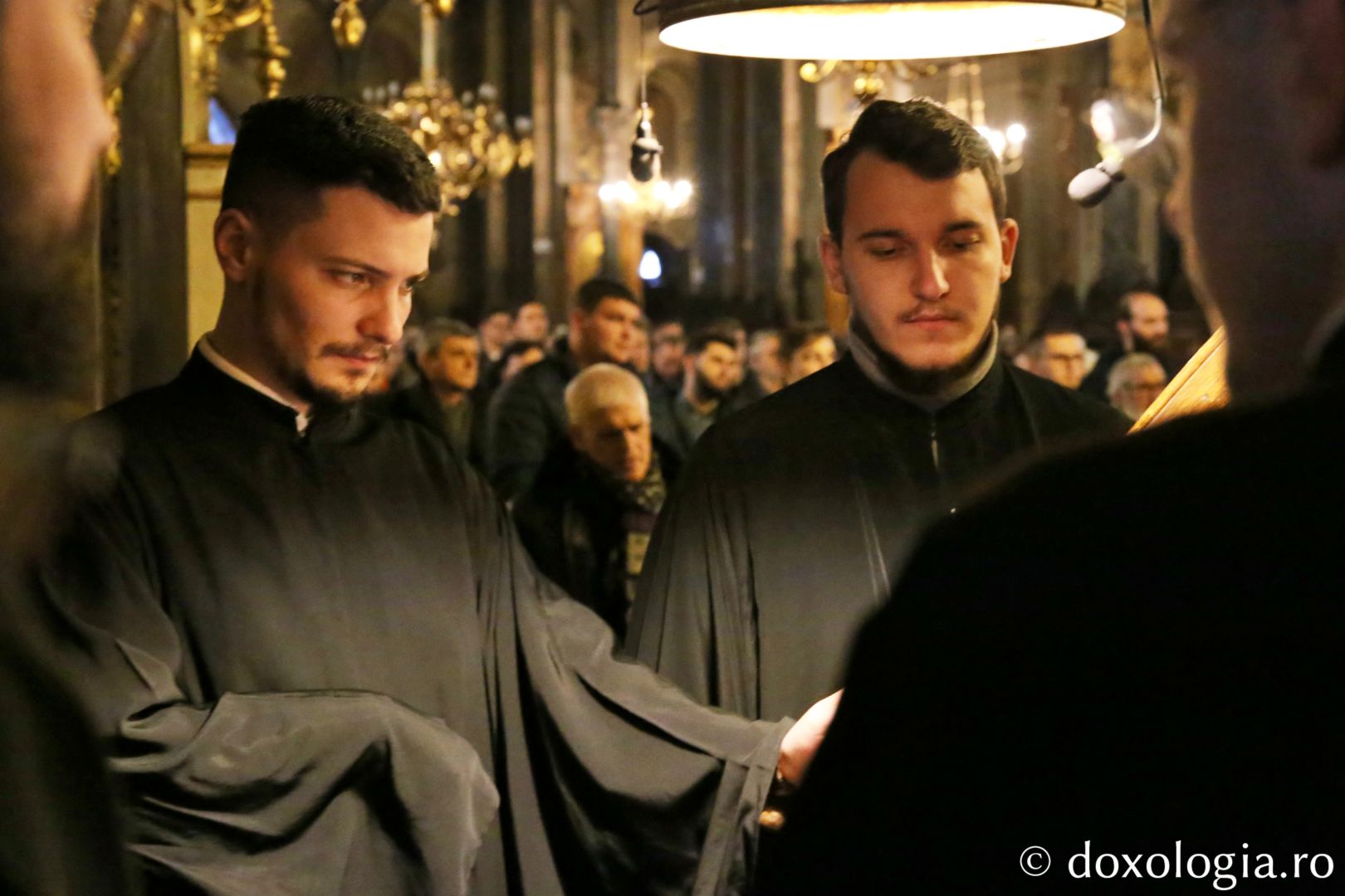 Foto: Flavius Popa Cea de-a doua parte a Canonului, la Catedrala Mitropolitană: „Când spunem «Miluiește-mă, Dumnezeule, miluiește-mă!» cerem mila lui Dumnezeu”