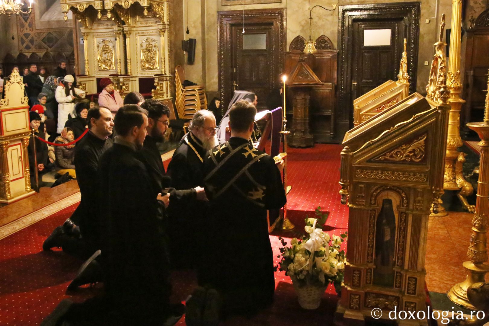 Foto: Flavius Popa Cea de-a doua parte a Canonului, la Catedrala Mitropolitană: „Când spunem «Miluiește-mă, Dumnezeule, miluiește-mă!» cerem mila lui Dumnezeu”
