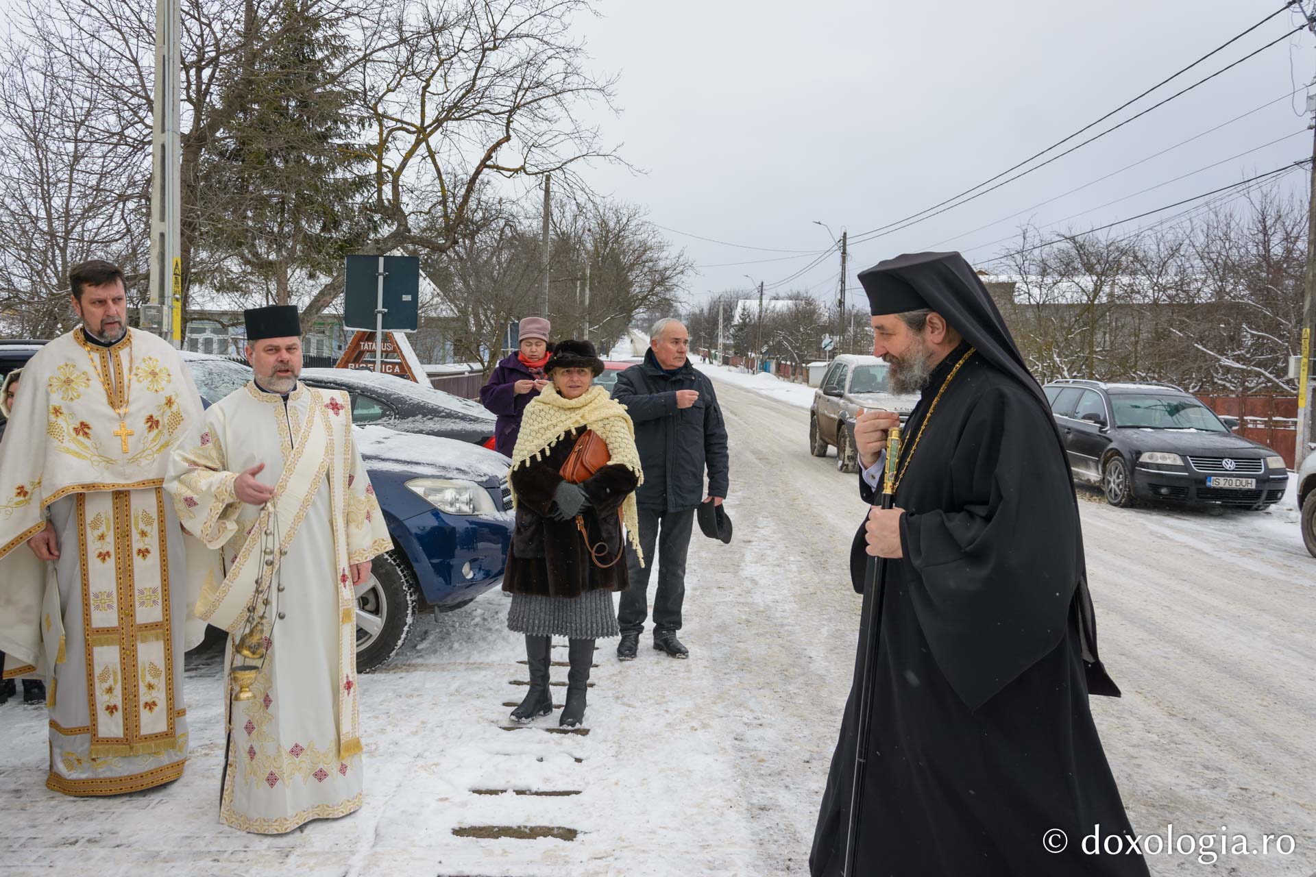 Slujire arhierească la Tătăruși-Uda: Parohia are, începând de astăzi, un nou preot paroh