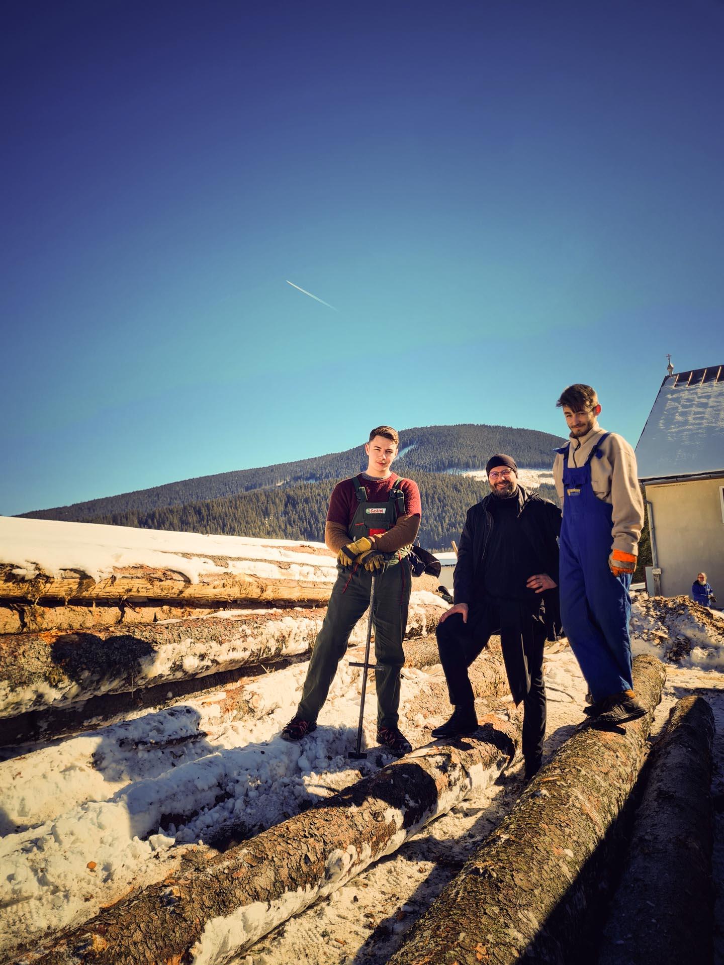 Tabără de iarnă organizată de ASCOR Alba Iulia la Mănăstirea Oașa