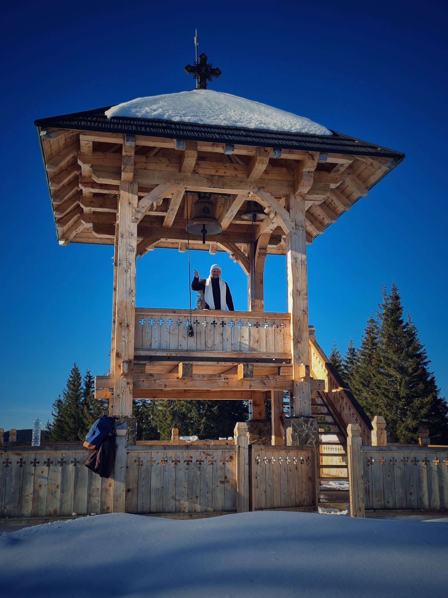 Tabără de iarnă organizată de ASCOR Alba Iulia la Mănăstirea Oașa