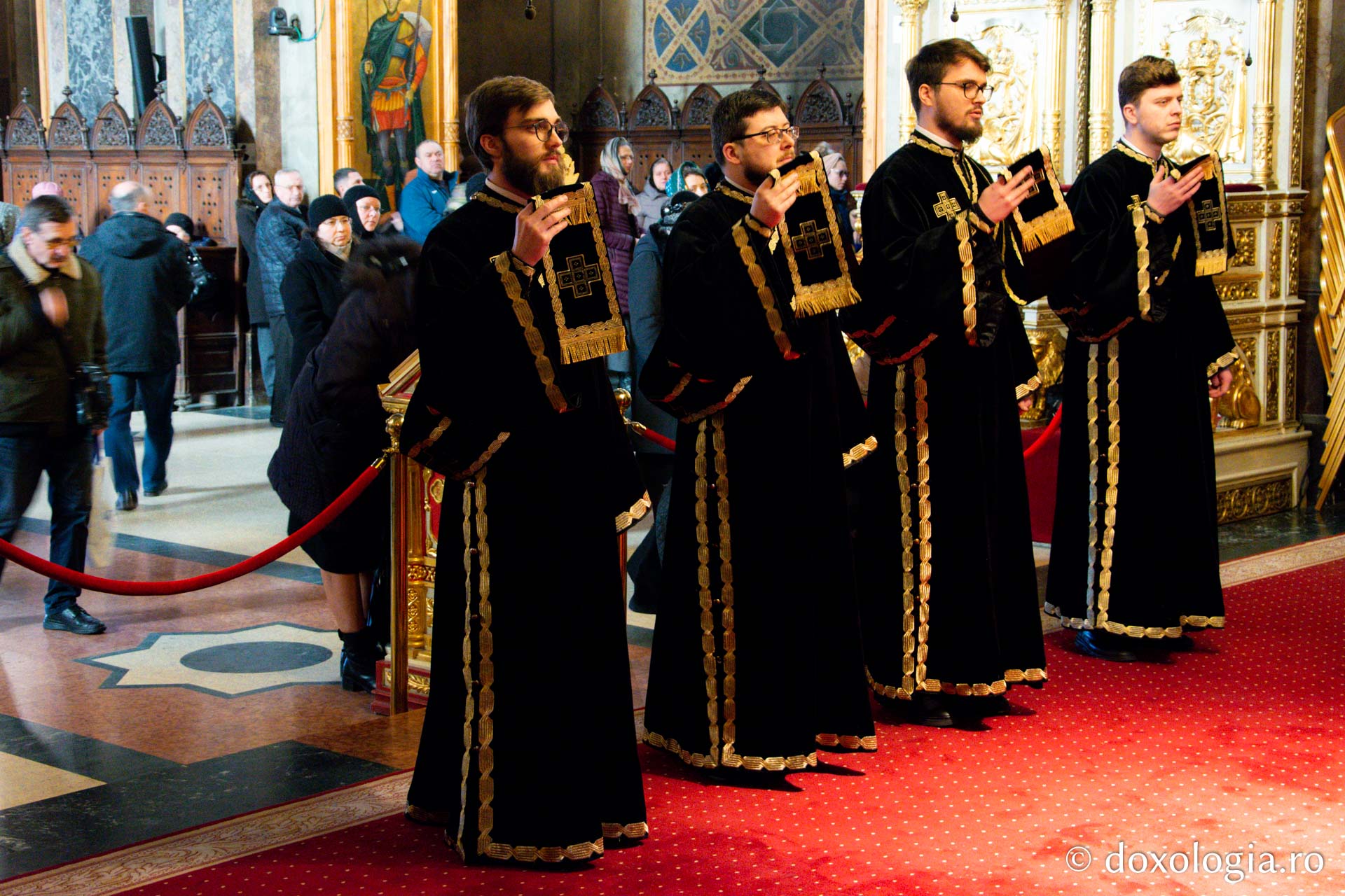 Prima Sfântă Liturghie a Darurilor din acest post, la Catedrala Mitropolitană din Iași