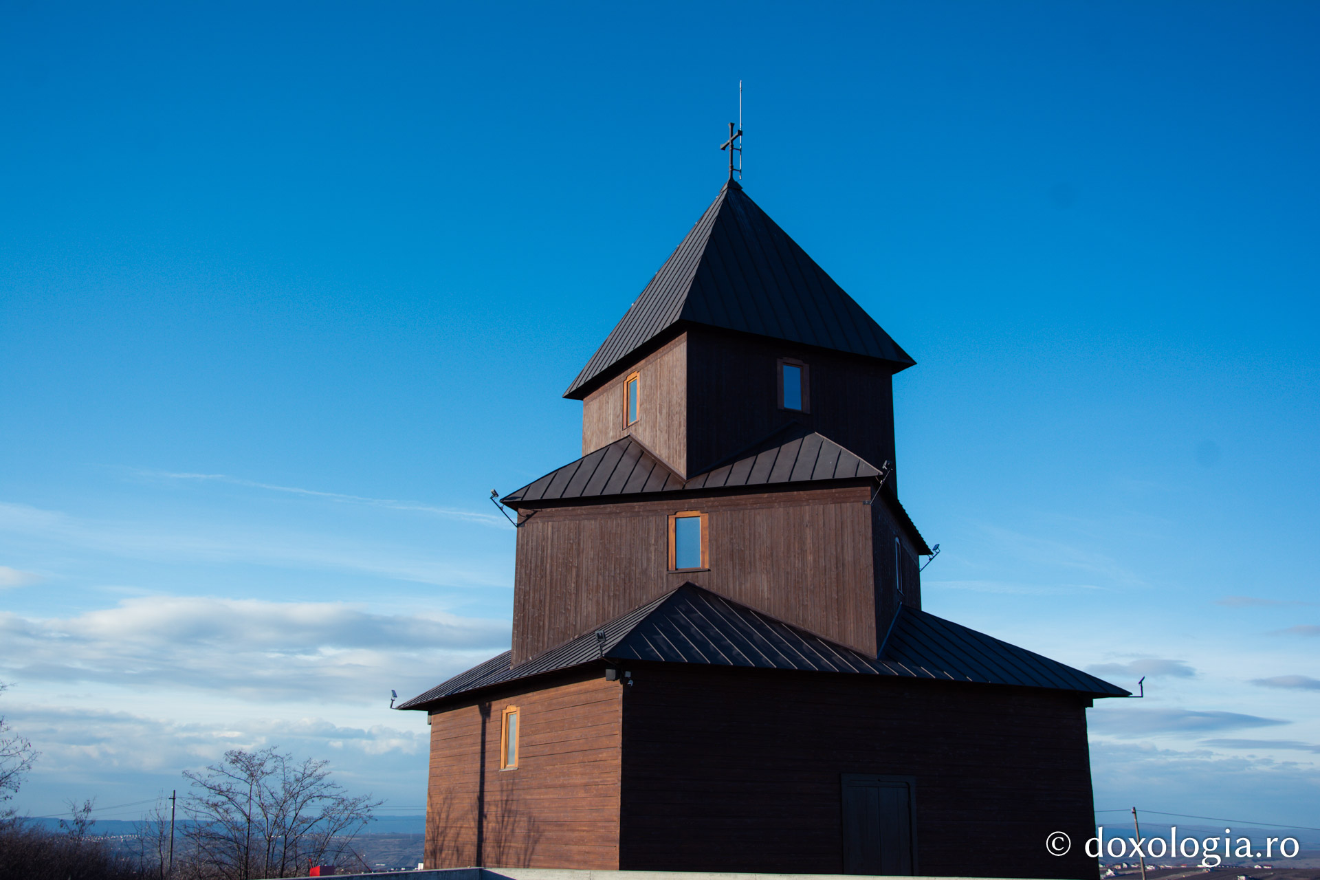 PS Nichifor Botoșăneanul a slujit la Parohia Munteni-Copou din Iași