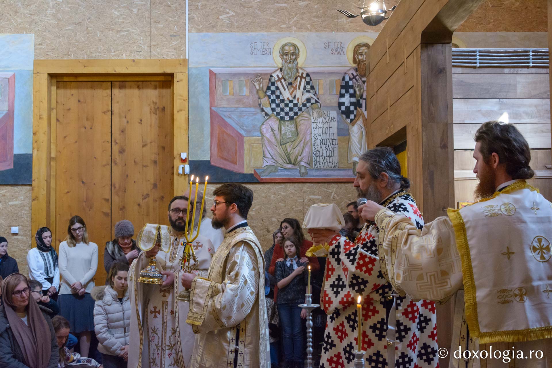 PS Nichifor Botoșăneanul a slujit la Parohia Munteni-Copou din Iași