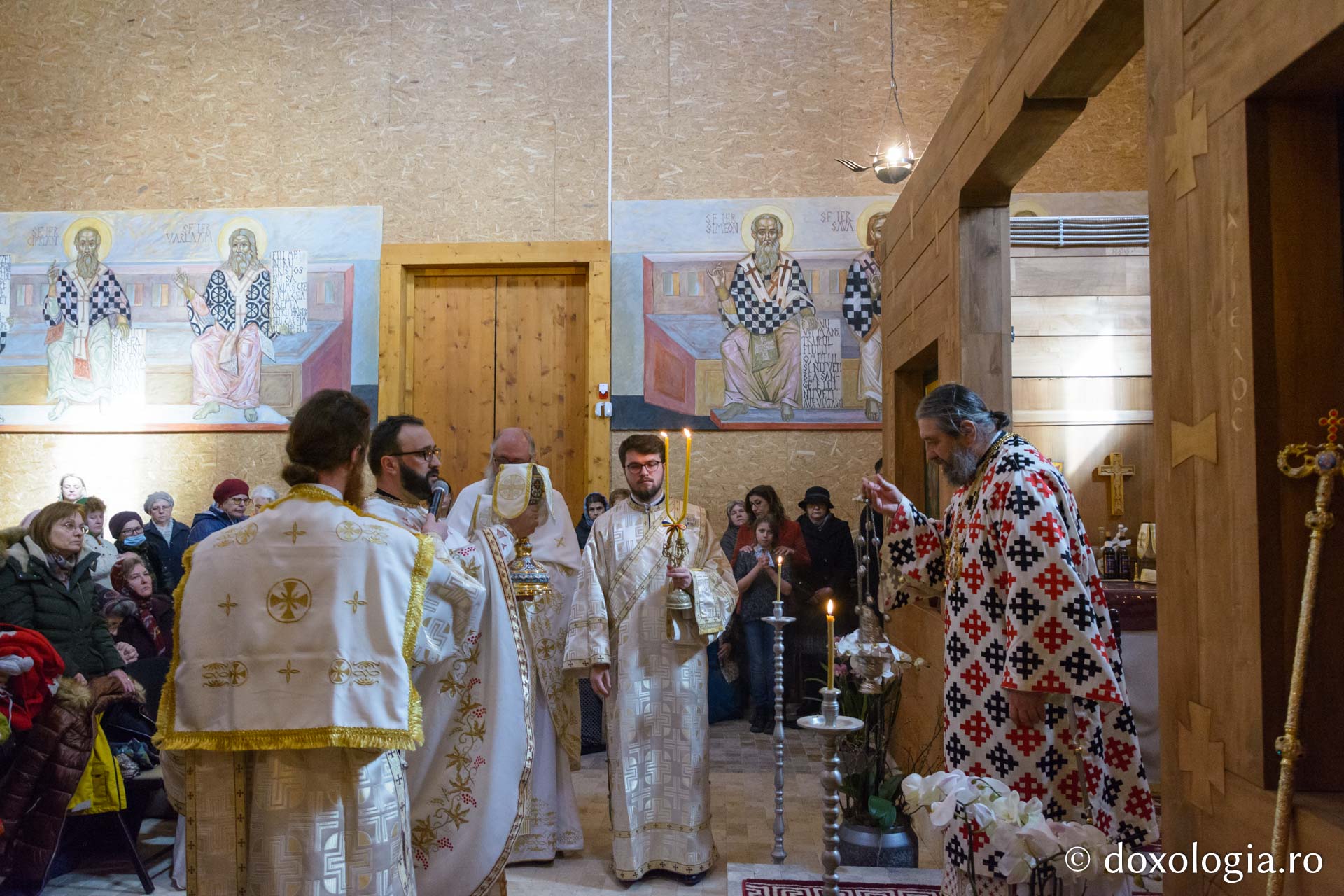 PS Nichifor Botoșăneanul a slujit la Parohia Munteni-Copou din Iași