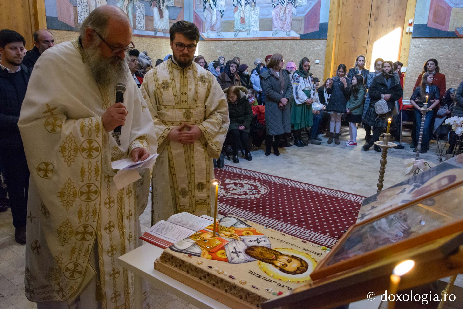 PS Nichifor Botoșăneanul a slujit la Parohia Munteni-Copou din Iași