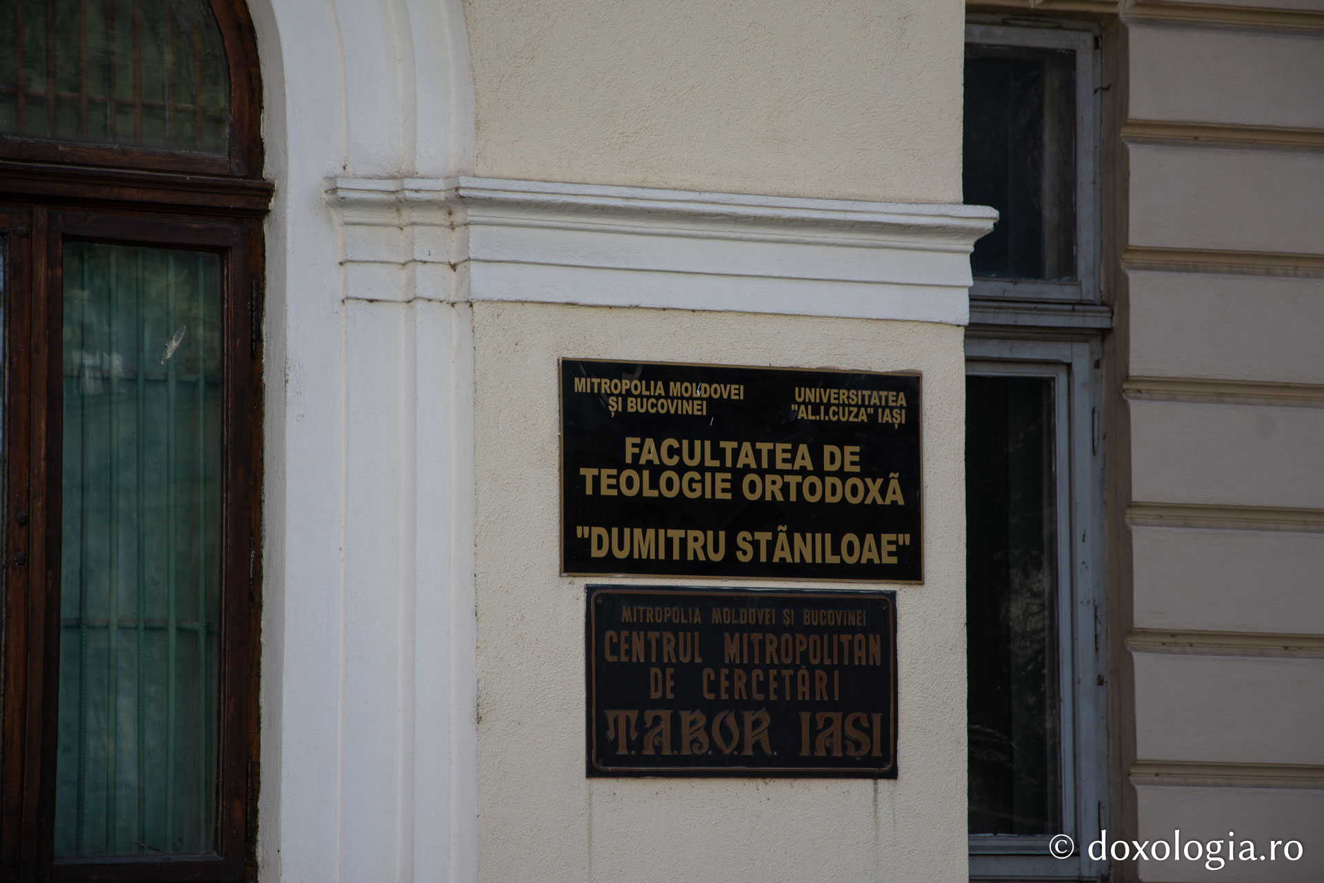 Foto: Mihail Vrăjitoru Clădirea Facultății de Teologie Ortodoxă „Dumitru Stăniloae” din Iași va fi renovată