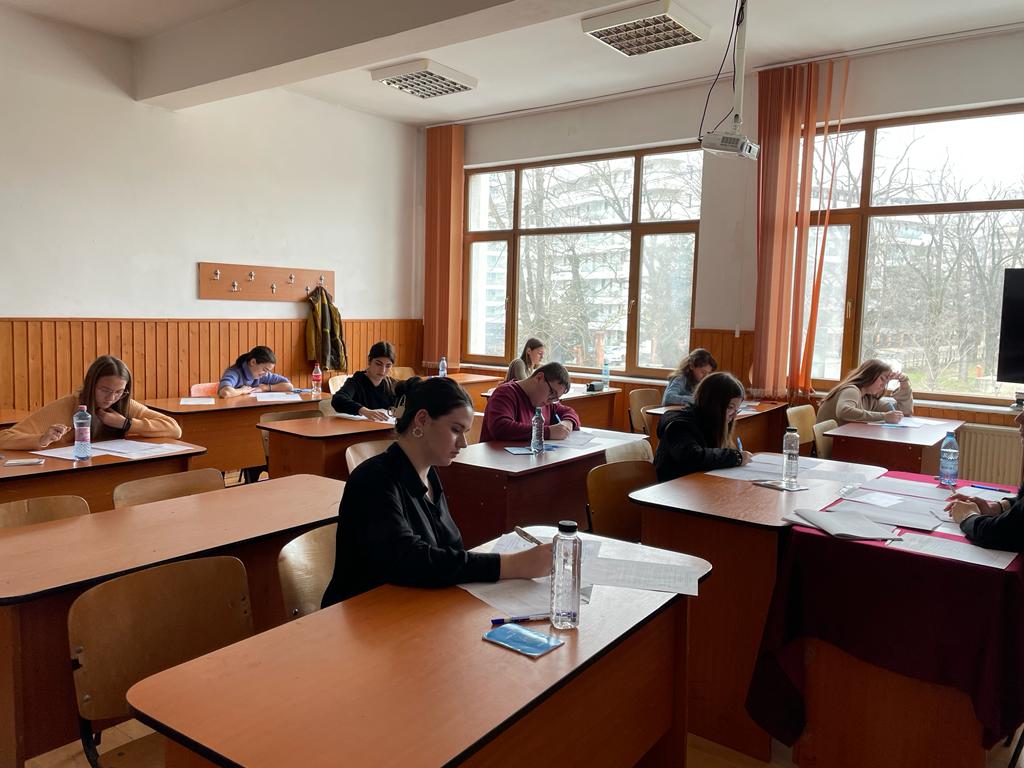 Foto: Bogdan Codreanu / Seminarul Teologic Ortodox „Sfântul Vasile cel Mare” Iași Etapa județeană a Olimpiadei de Religie Ortodoxă, la două școli din municipiul Iași