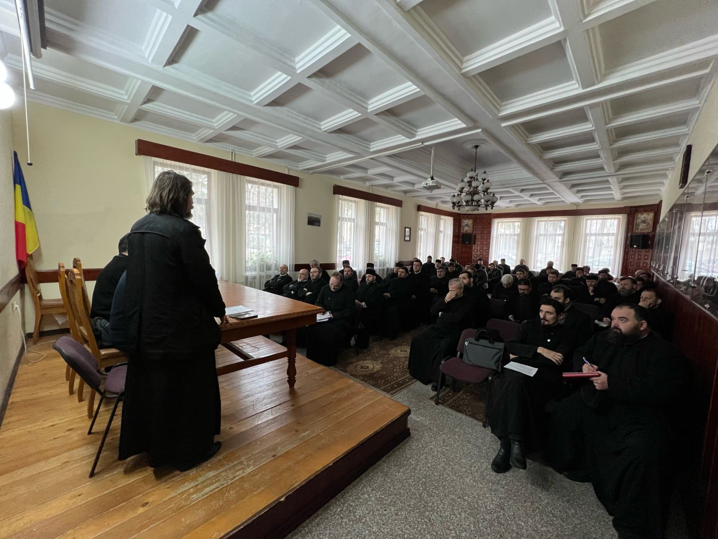 Preoții din Protopopiatul Pașcani au fost instruiți cum să recicleze și să colecteze selectiv