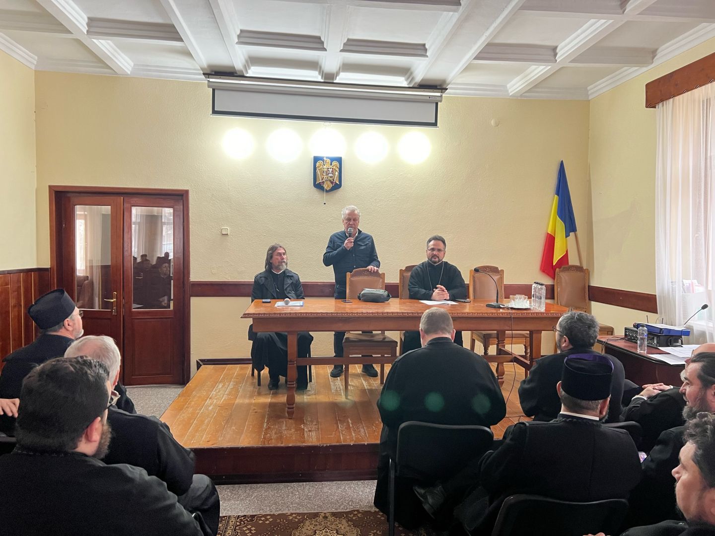 Preoții din Protopopiatul Pașcani au fost instruiți cum să recicleze și să colecteze selectiv