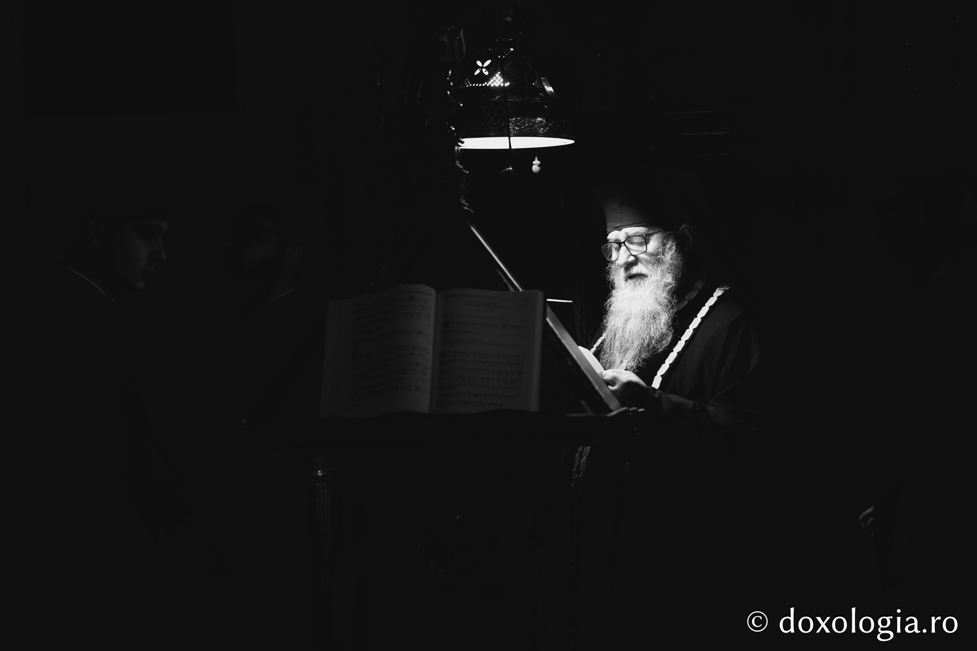 (Foto) În tonuri pământii: Denia Canonului cel Mare, la Catedrala Mitropolitană din Iași