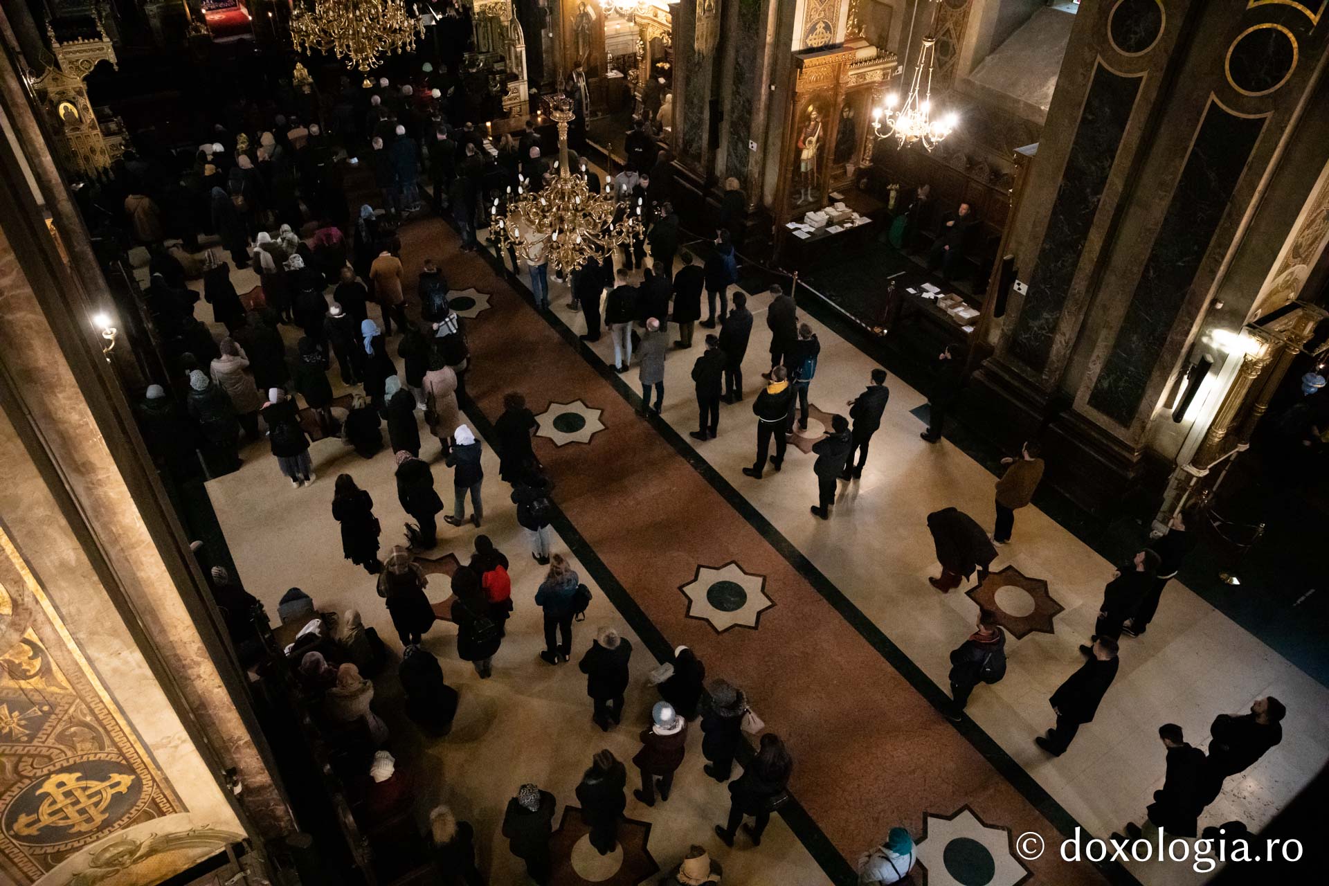 IPS Teofan a săvârșit prima Denie din acest post la Catedrala Mitropolitană din Iași