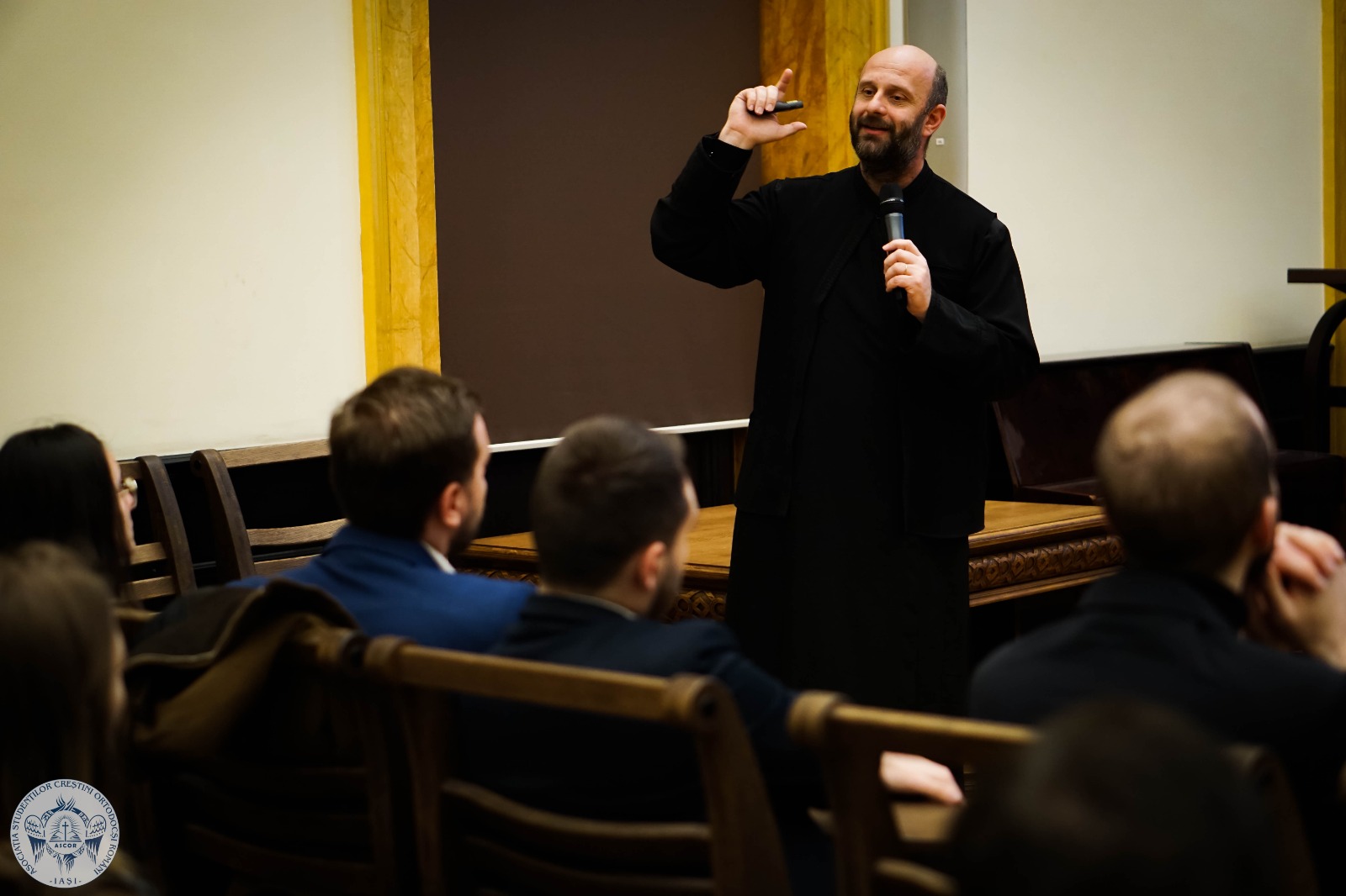 Studenții ieșeni au lansat joi „Caravana ASCOR”