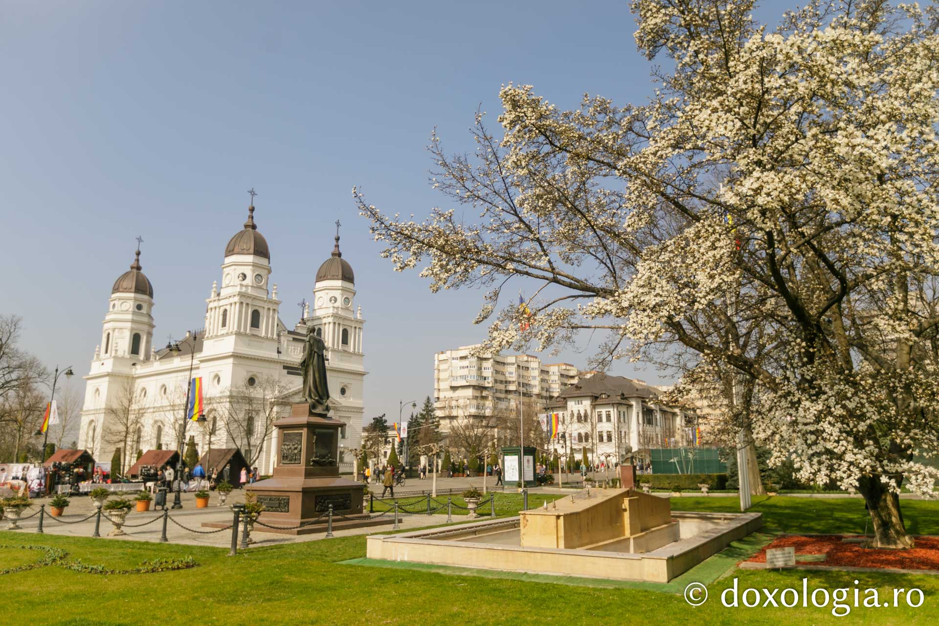 (Foto) Vestitori de primăvară în ajun de Buna Vestire