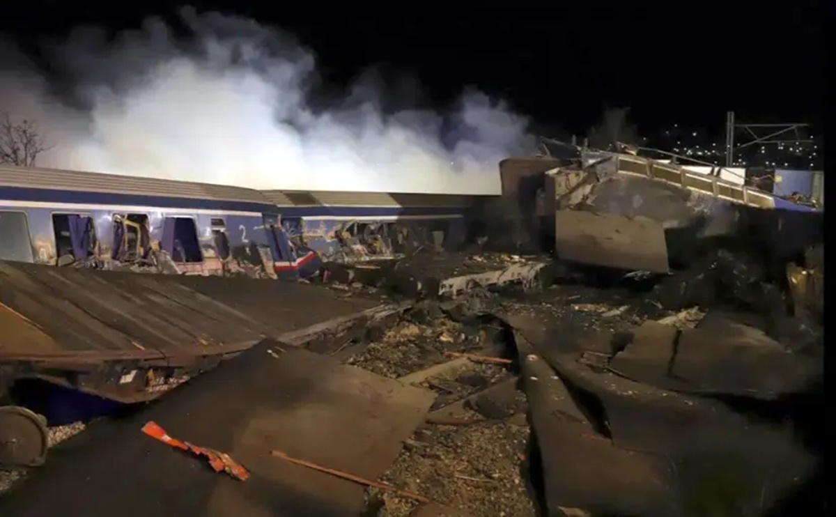 Patriarhul Daniel transmite un mesaj de condoleanţe pentru victimele accidentului feroviar din Grecia