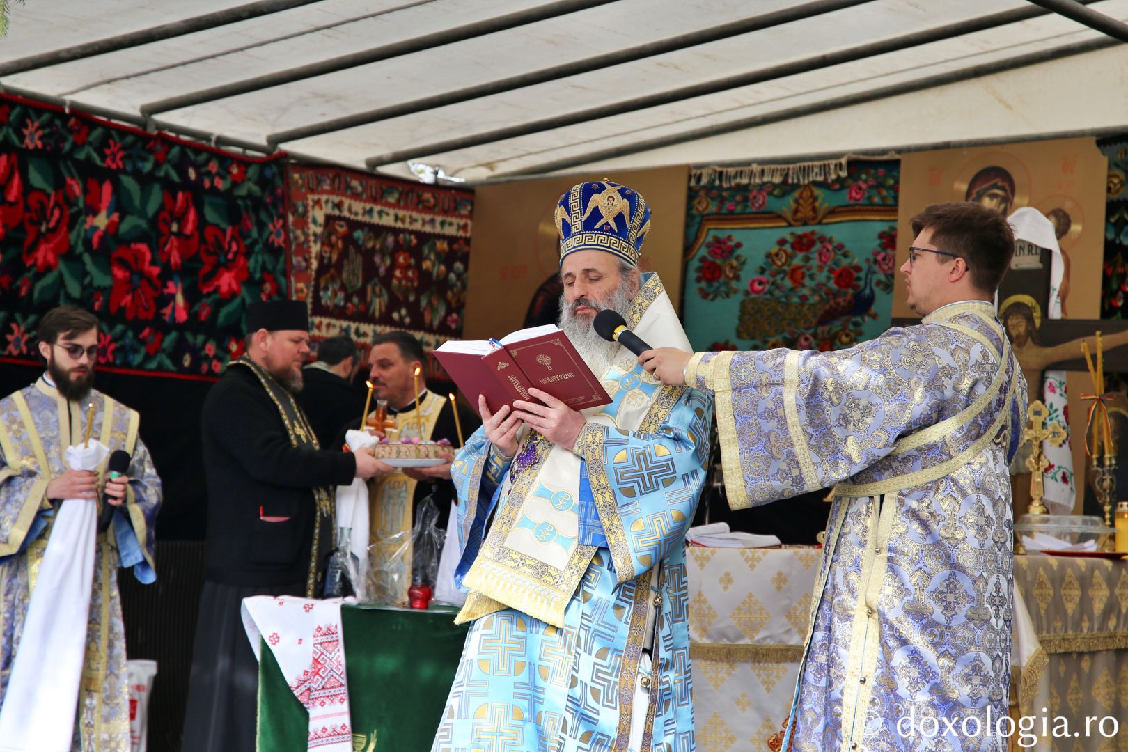 Aniversarea a 105 ani de la Unirea Basarabiei cu România, la biserica din Bârnova