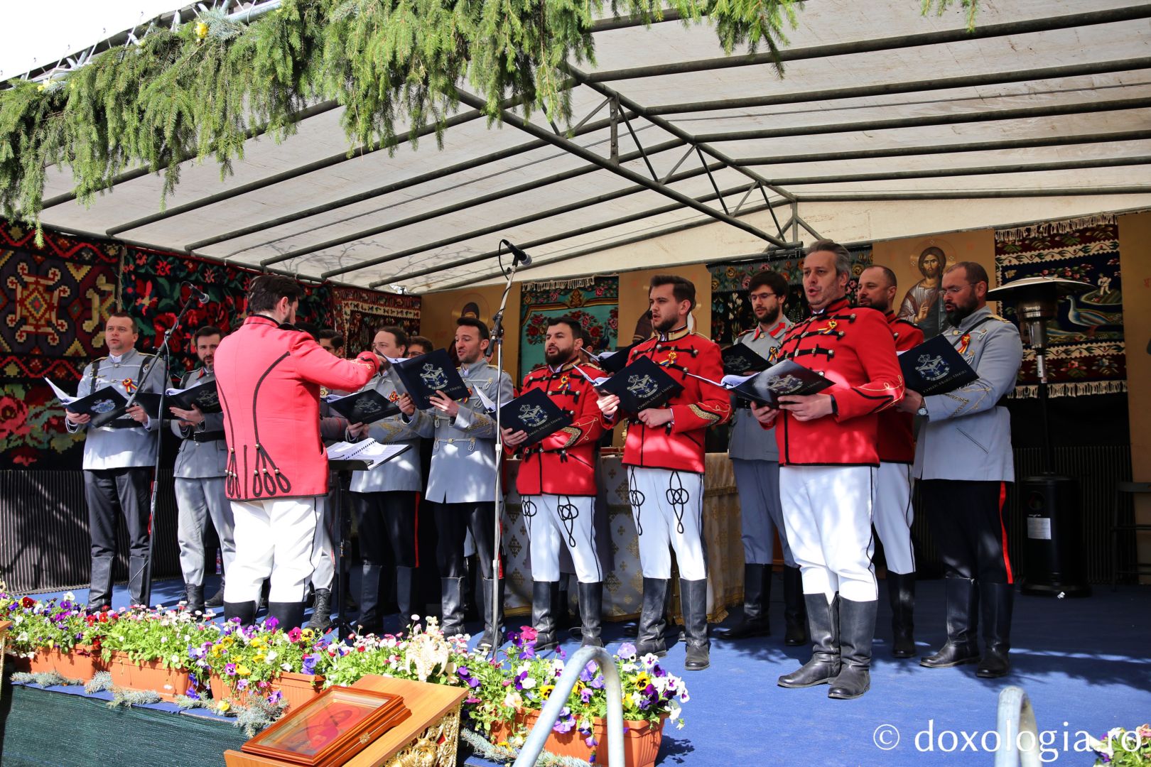 Aniversarea a 105 ani de la Unirea Basarabiei cu România, la biserica din Bârnova