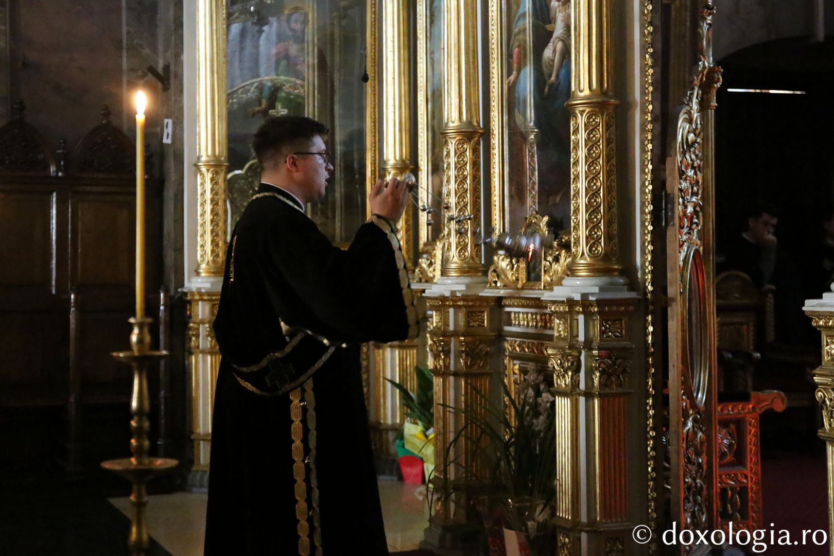 „Să ne întoarcem mintea și inima către Dumnezeu”, ne îndeamnă Părintele Mitropolit Teofan la începutul Postului Mare