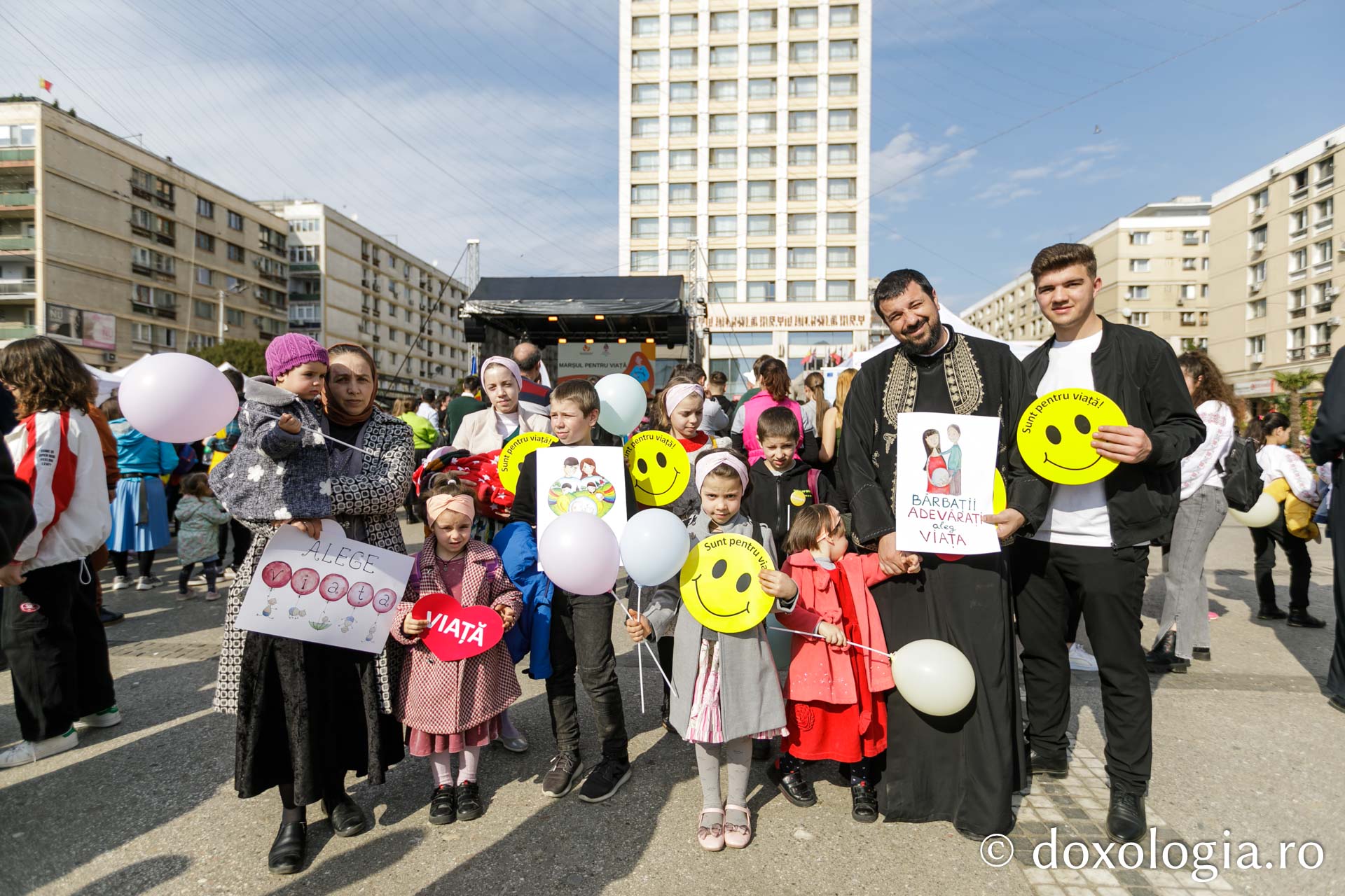 „Marșul pentru viață”, organizat în mai multe municipii din Arhiepiscopia Iașilor