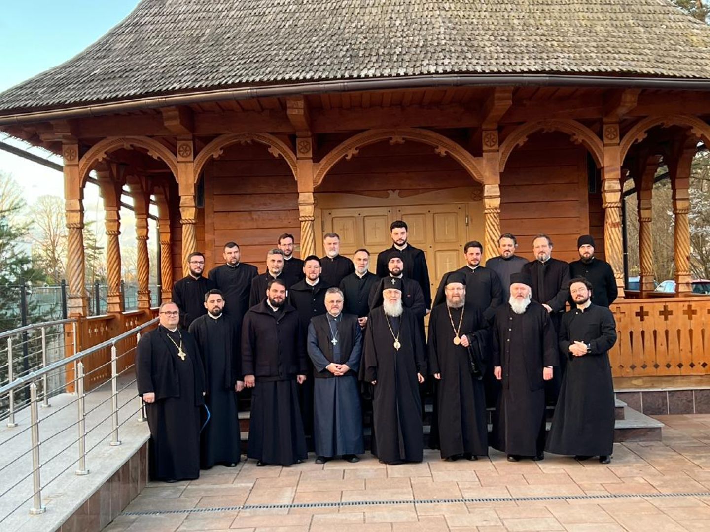 Doi ierarhi prezenți la hramul Parohiei „Buna Vestire” din München