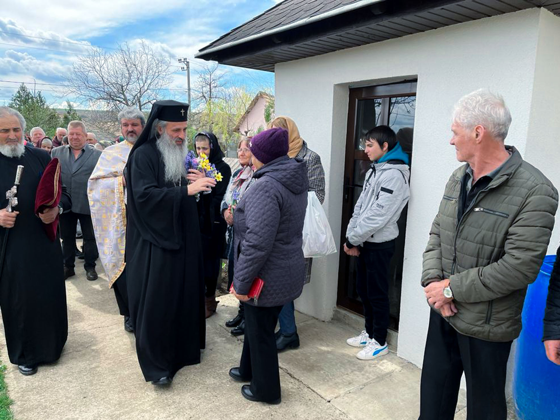 IPS Teofan, în vizită pastorală la trei parohii din Protopopiatul Iași 1