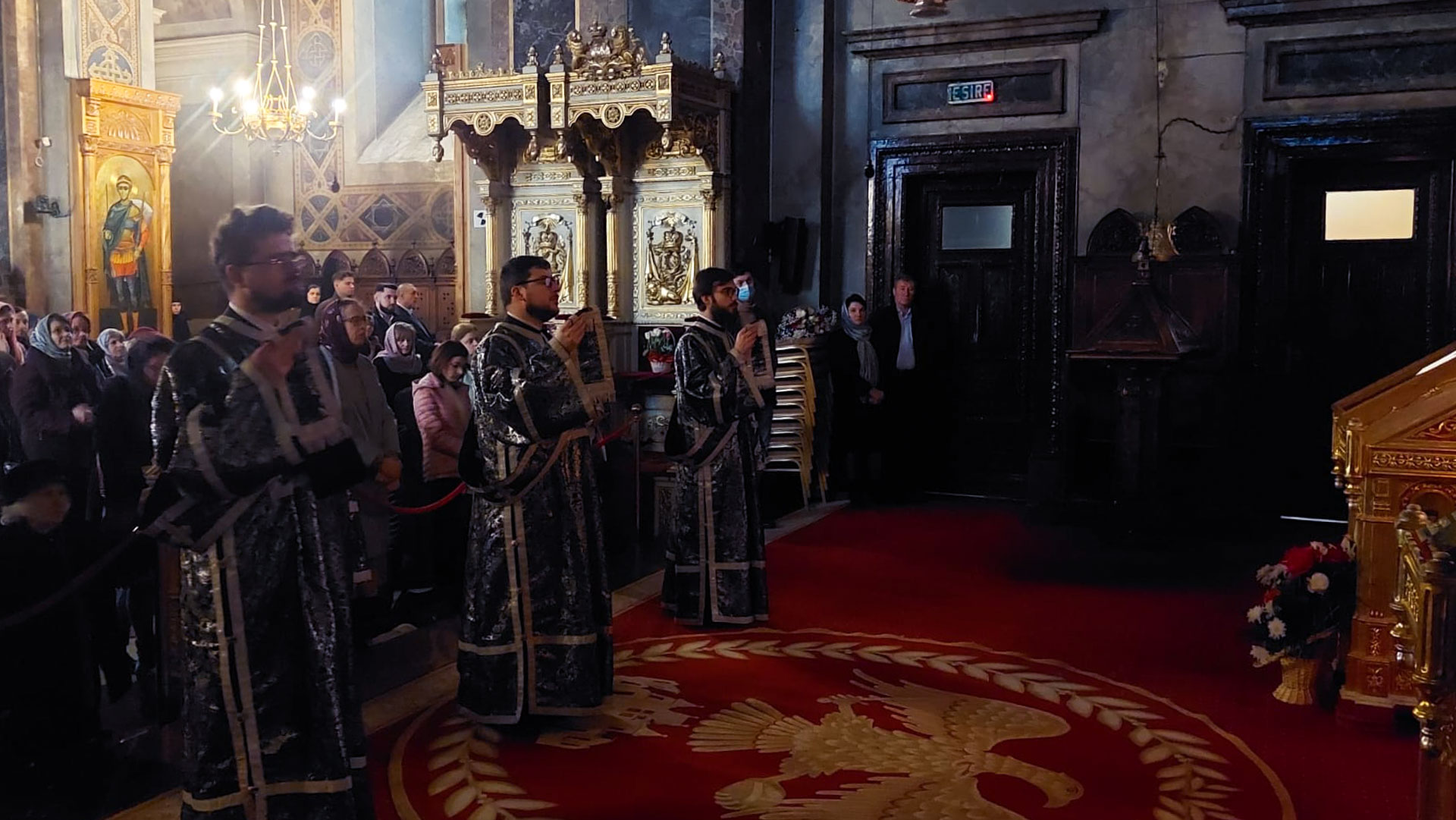 IPS Teofan a săvârșit Liturghia Darurilor mai înainte sfinţite la Catedrala Mitropolitană din Iaşi