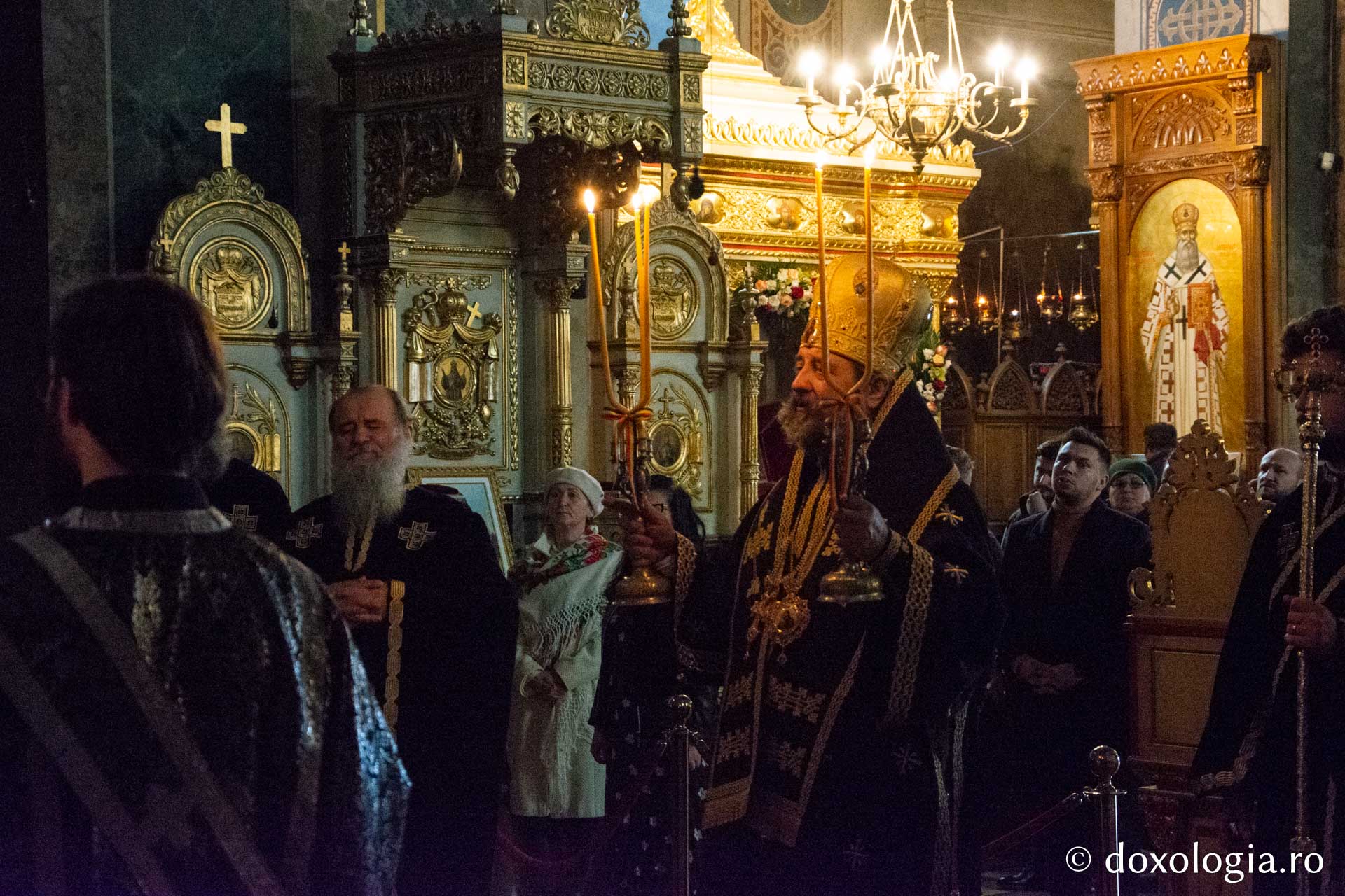 PS Nichifor a săvârșit Liturghia Darurilor la Catedrala Mitropolitană din Iași