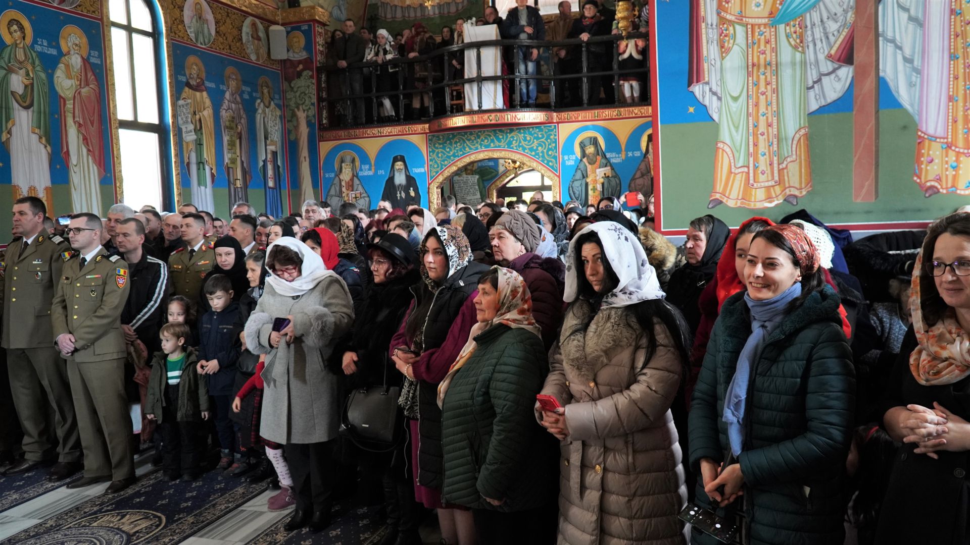 Hirotonie la Parohia Bistra: „Dacă Dumnezeu lucrează în inima omului, ea devine plină de bucurie”